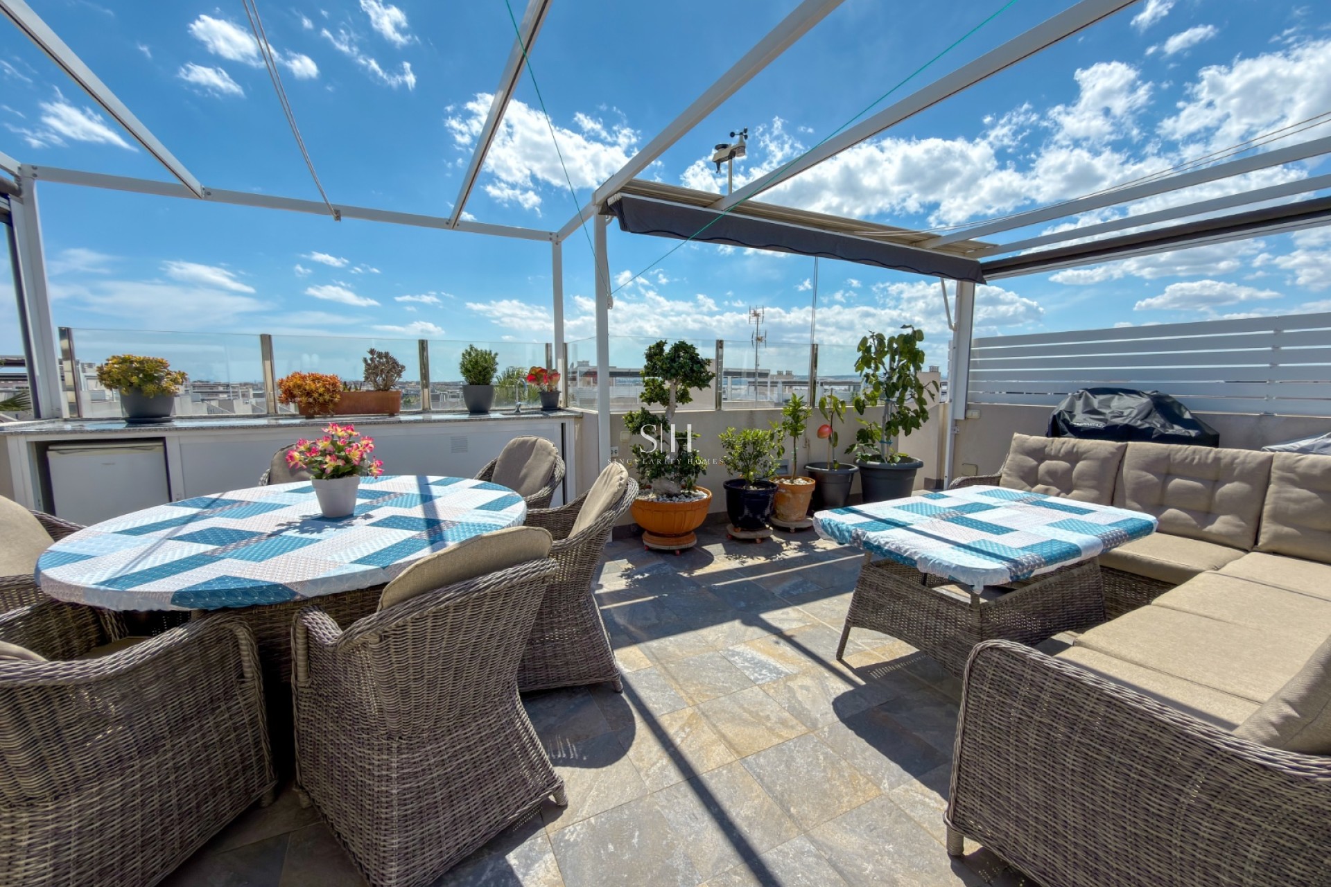 Resale - Apartment / flat - Torrevieja - Aguas Nuevas