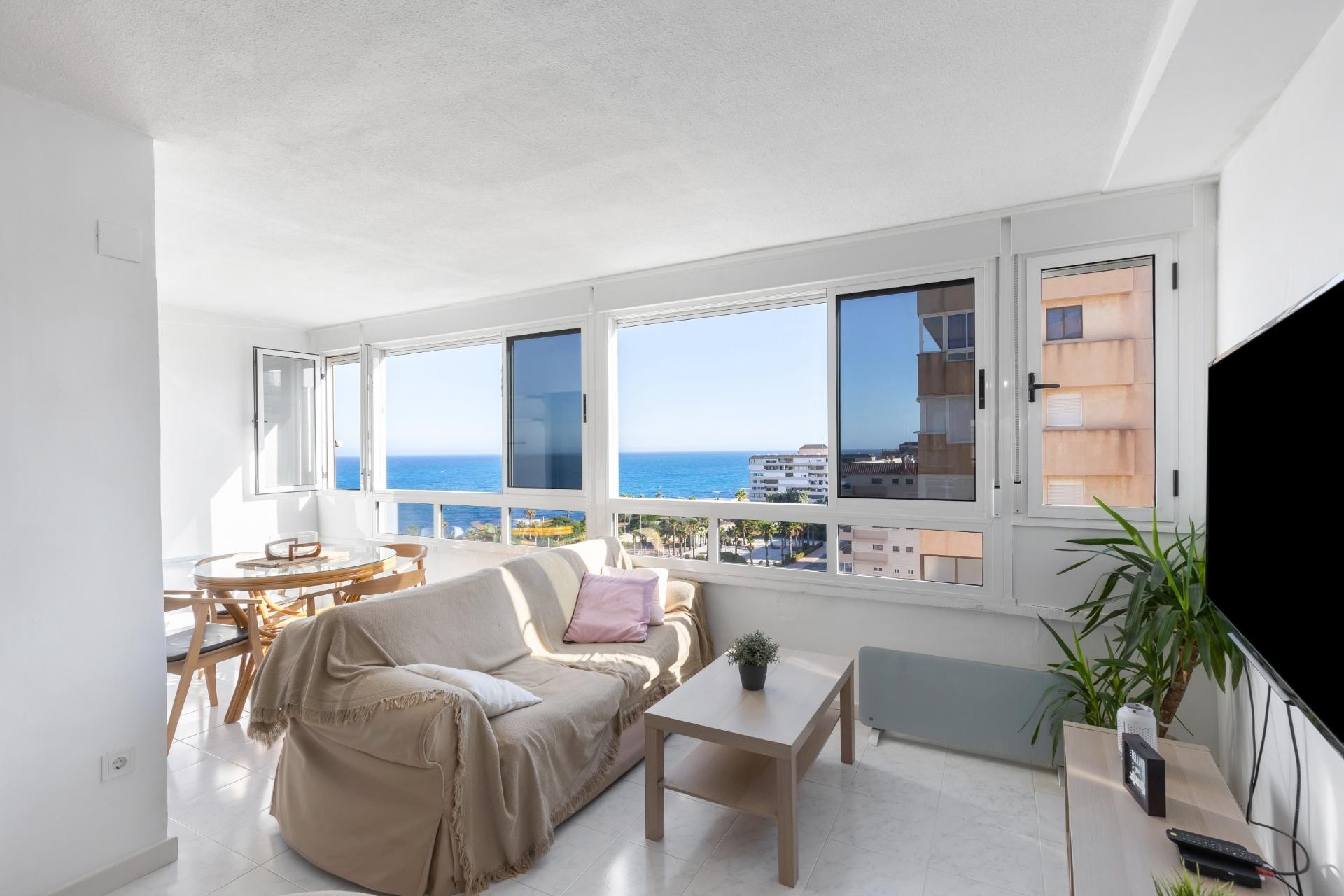 Resale - Apartment / flat - Torrevieja - Cabo Cervera