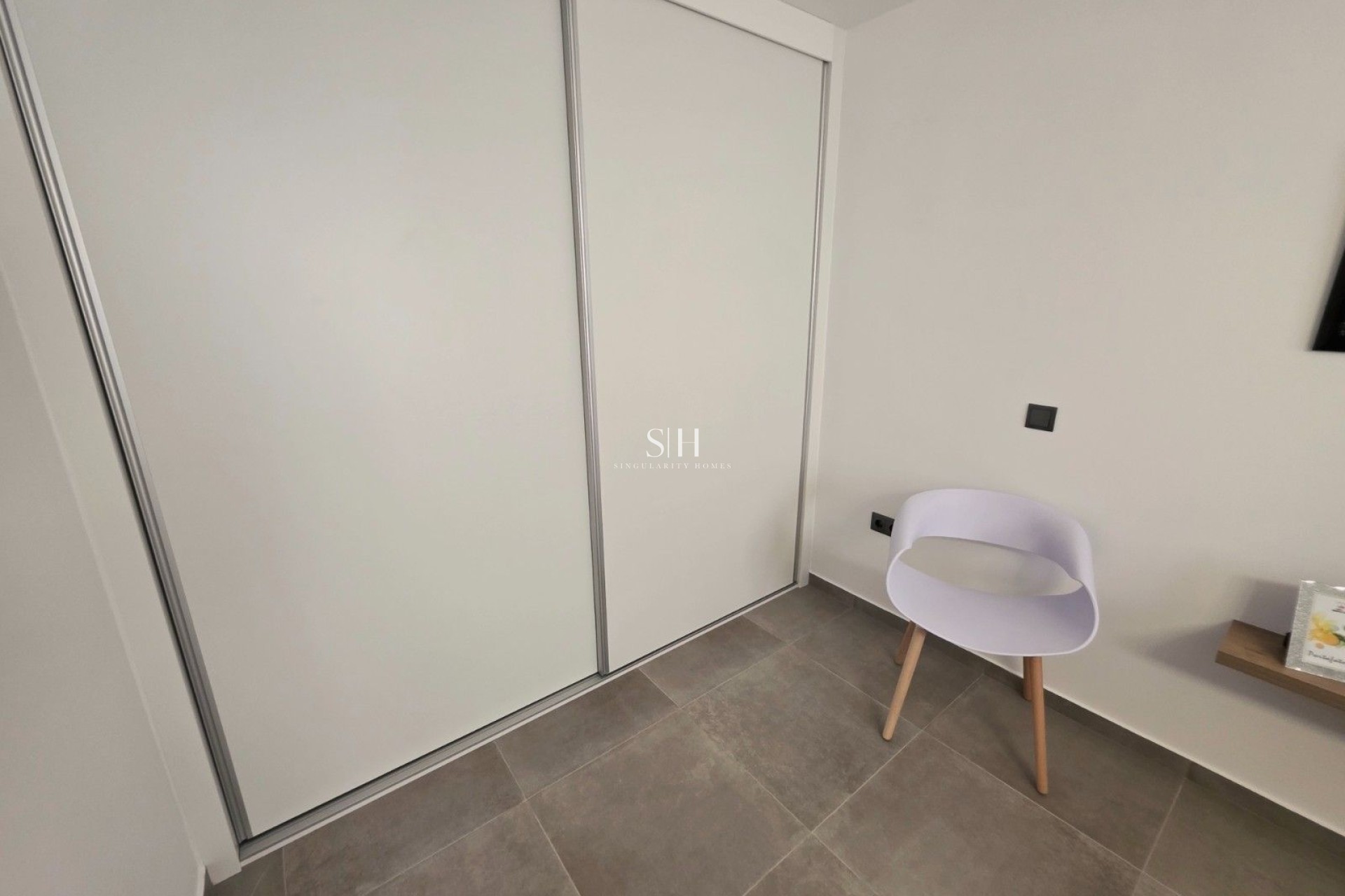 Resale - Apartment / flat - Torrevieja - Centro - Muelle Pesquero