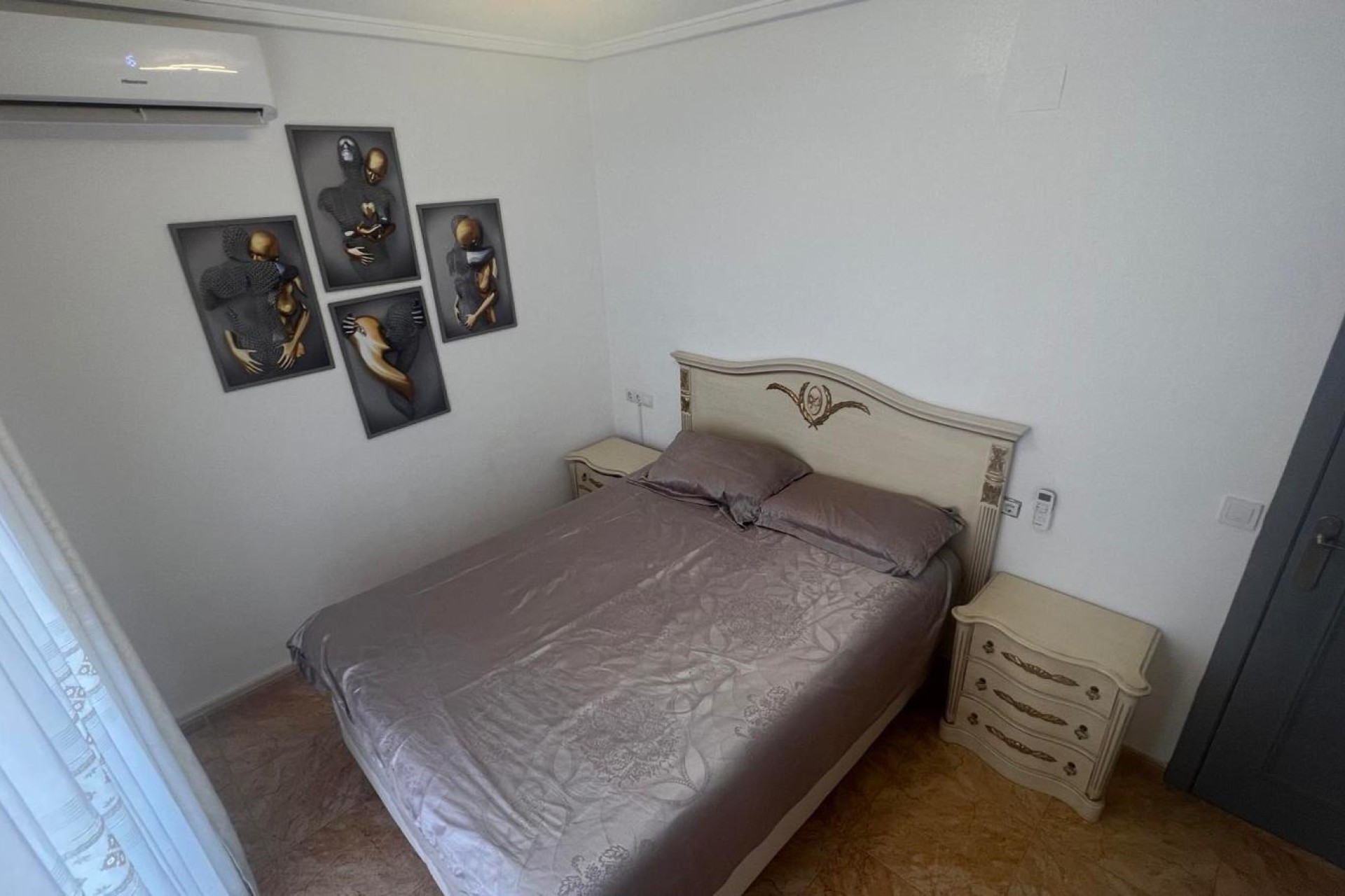 Resale - Apartment / flat - Torrevieja - Centro