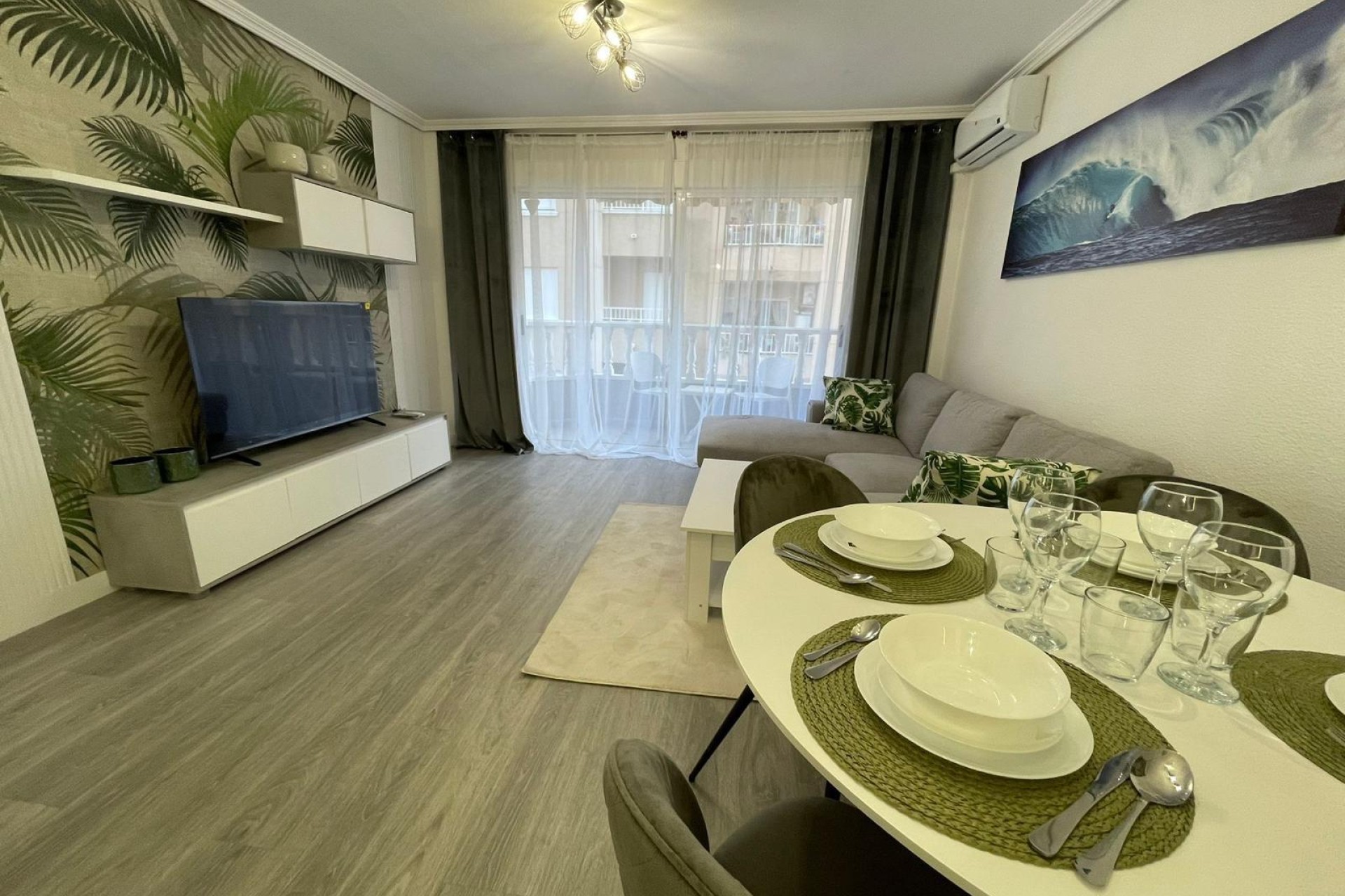 Resale - Apartment / flat - Torrevieja - Centro