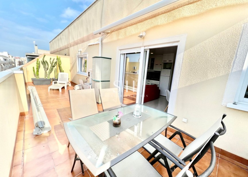 Resale - Apartment / flat - Torrevieja - Centro