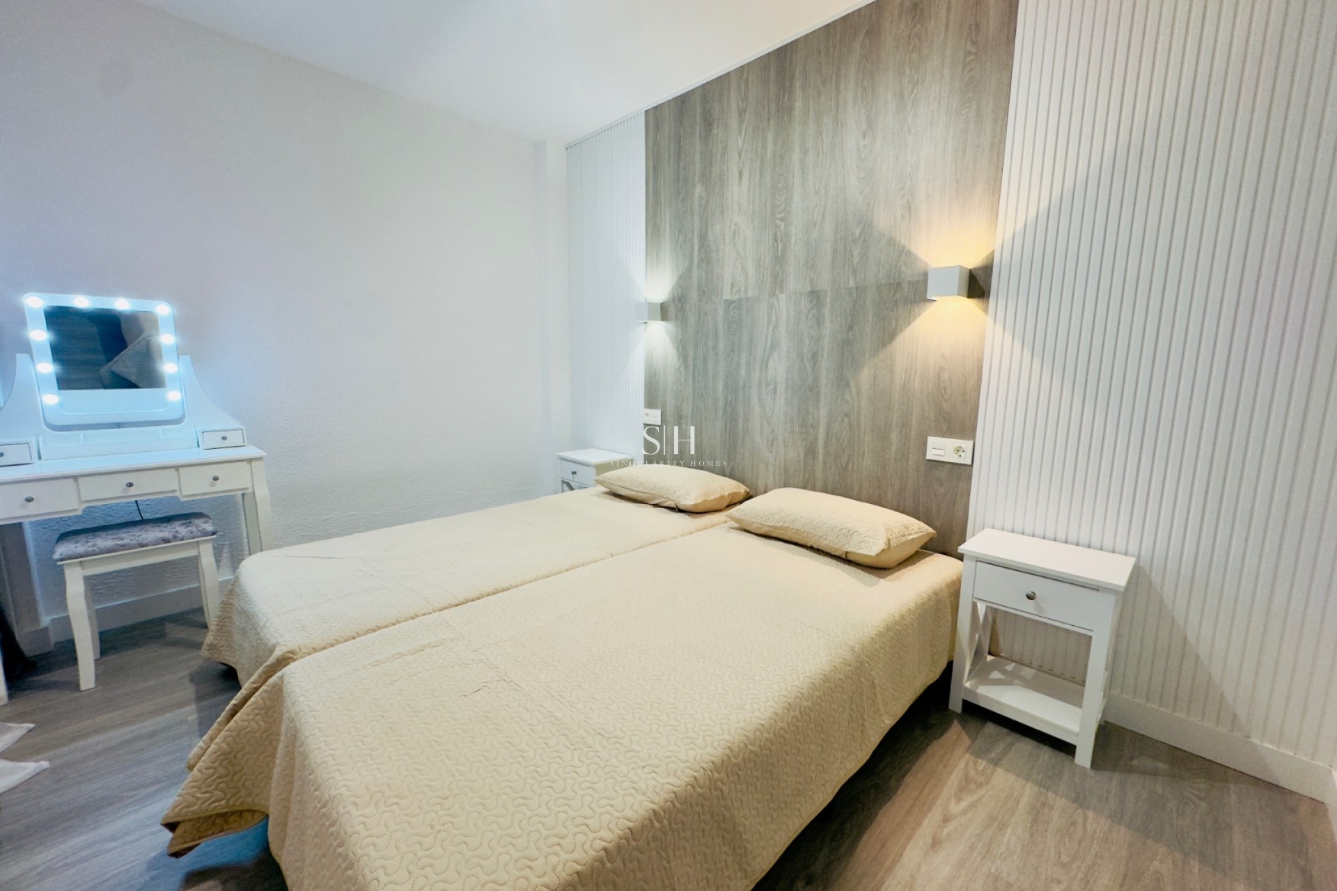 Resale - Apartment / flat - Torrevieja - Centro