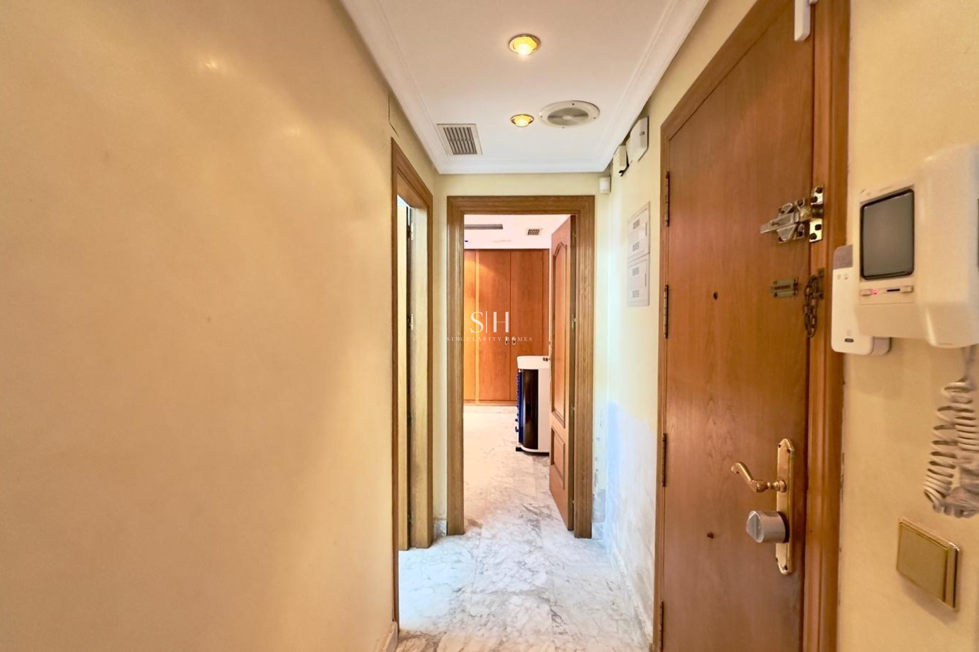 Resale - Apartment / flat - Torrevieja - Centro