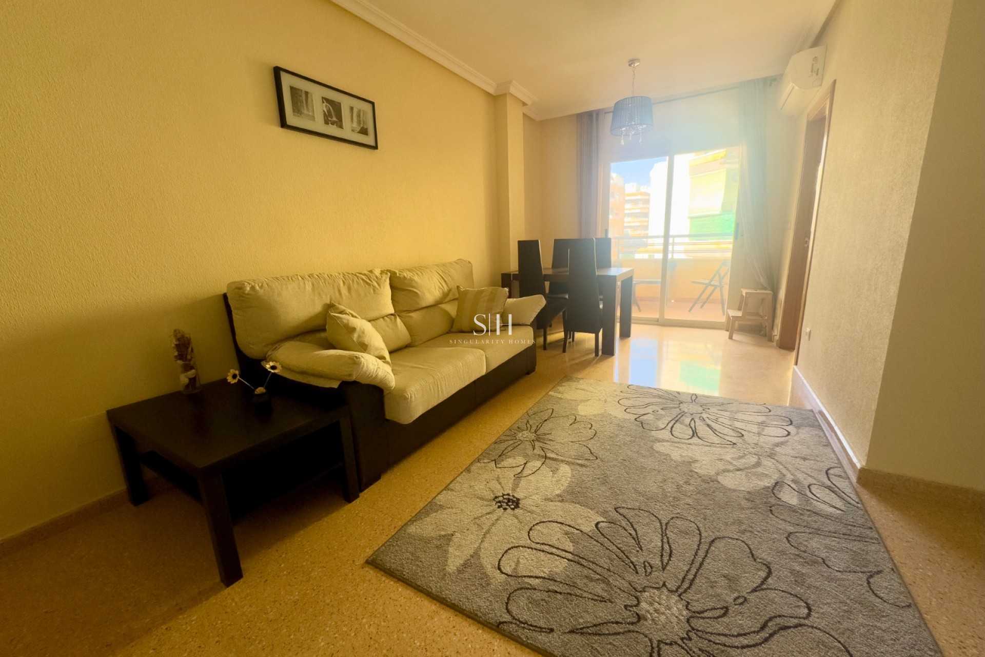Resale - Apartment / flat - Torrevieja - Centro