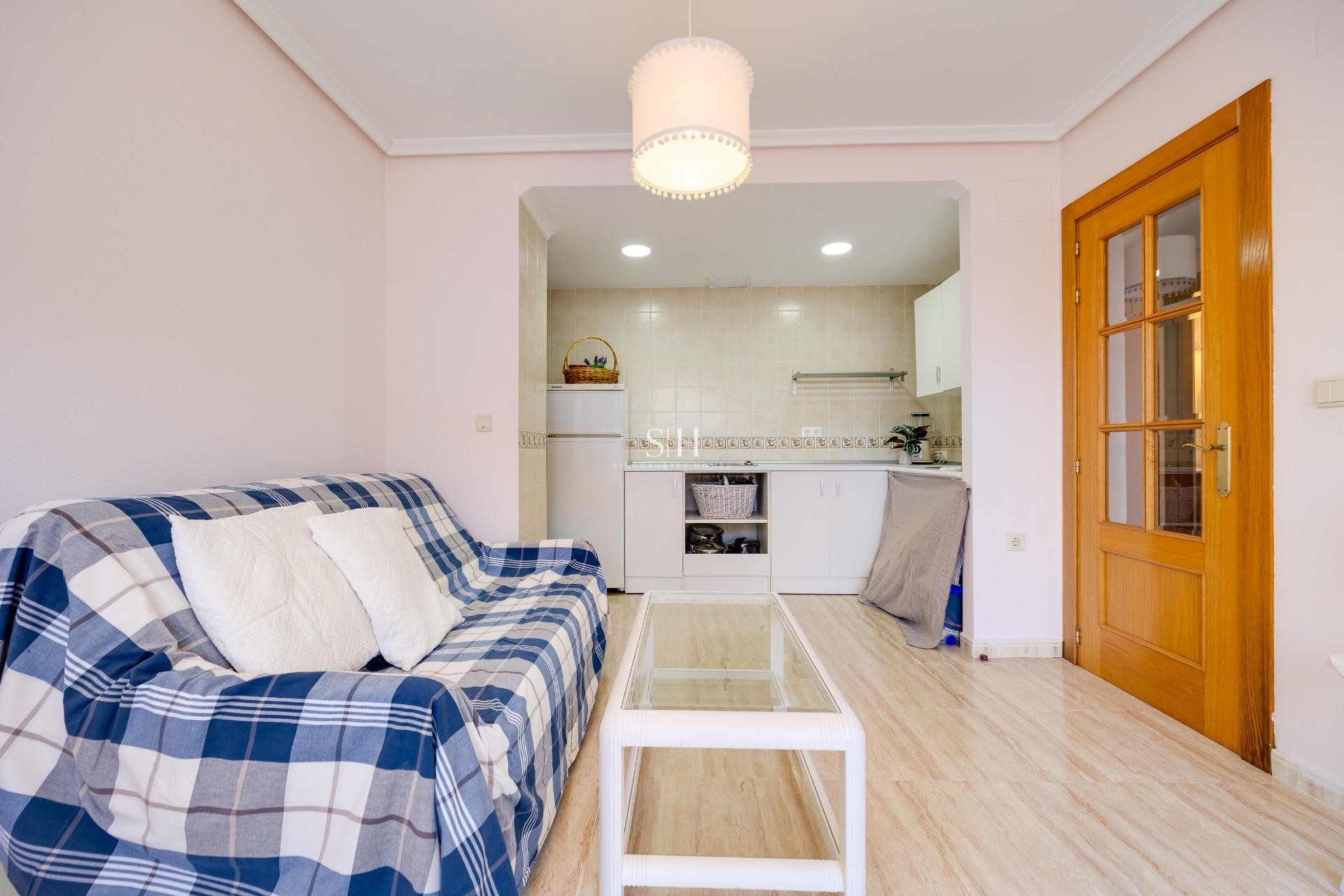 Resale - Apartment / flat - Torrevieja - Centro