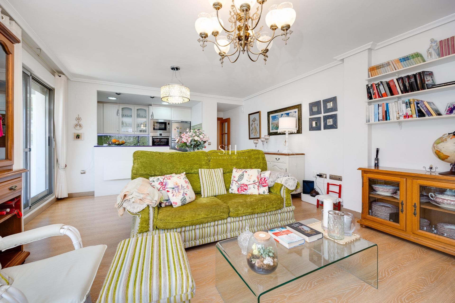 Resale - Apartment / flat - Torrevieja - Centro