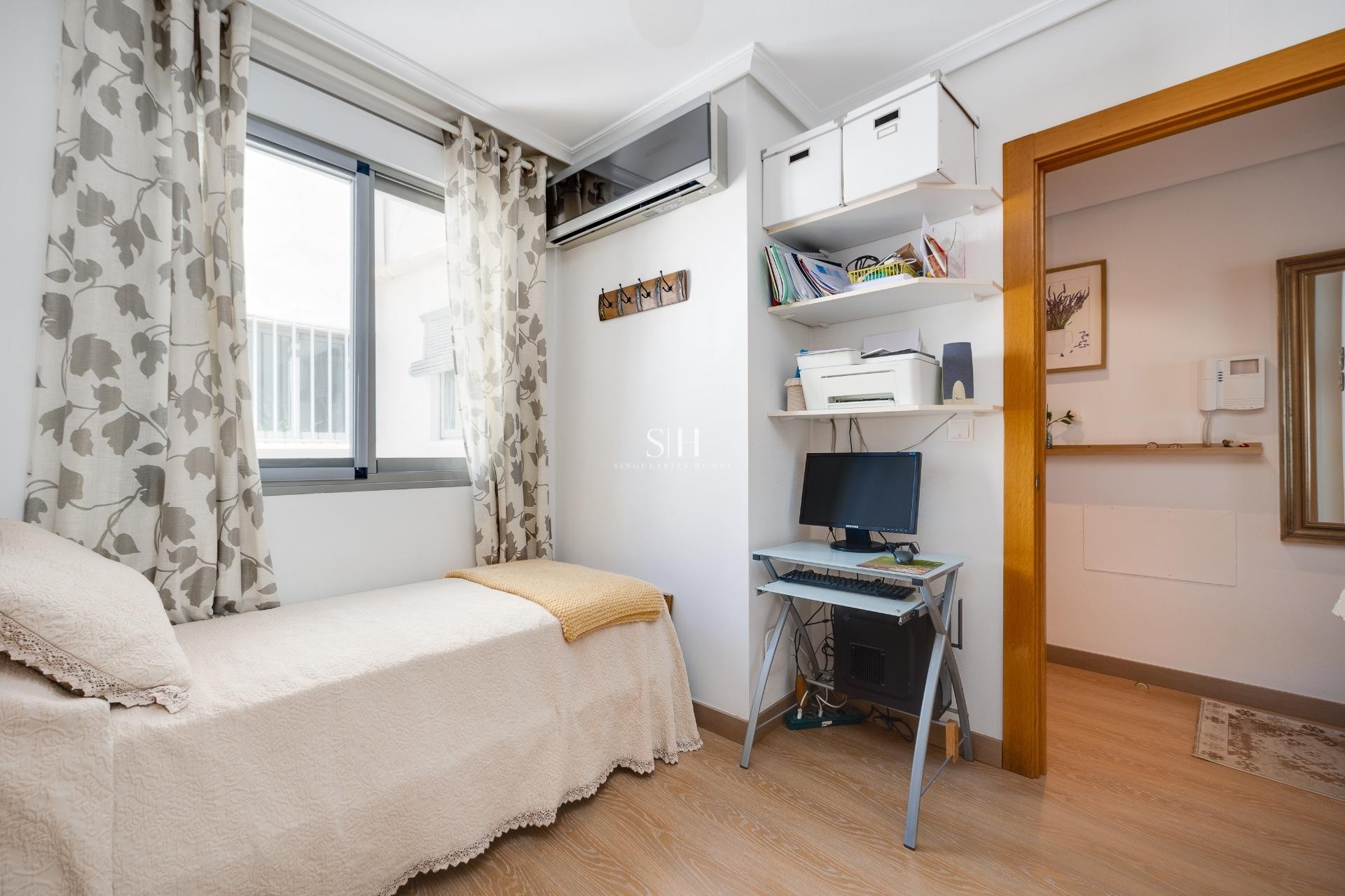 Resale - Apartment / flat - Torrevieja - Centro