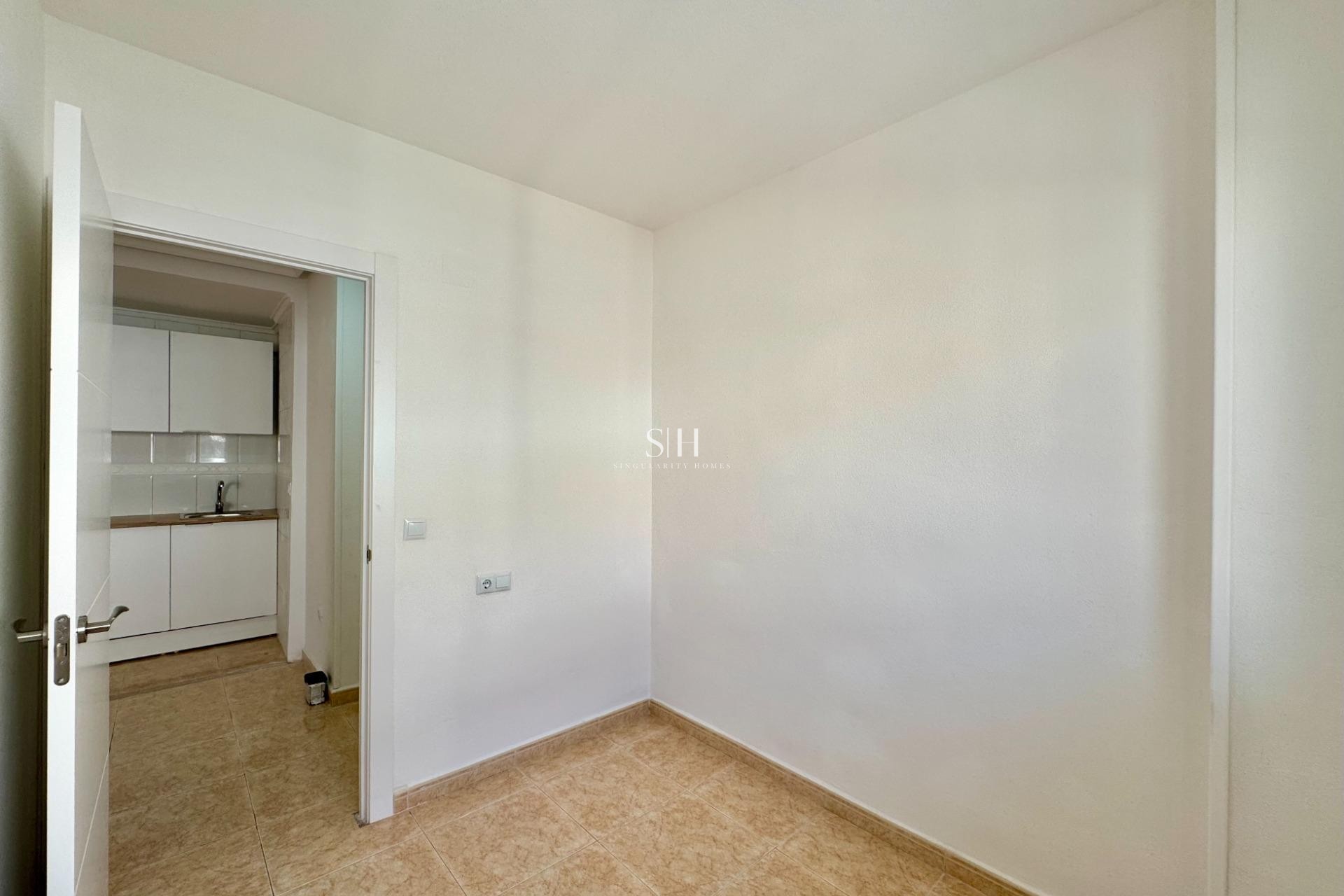 Resale - Apartment / flat - Torrevieja - Centro