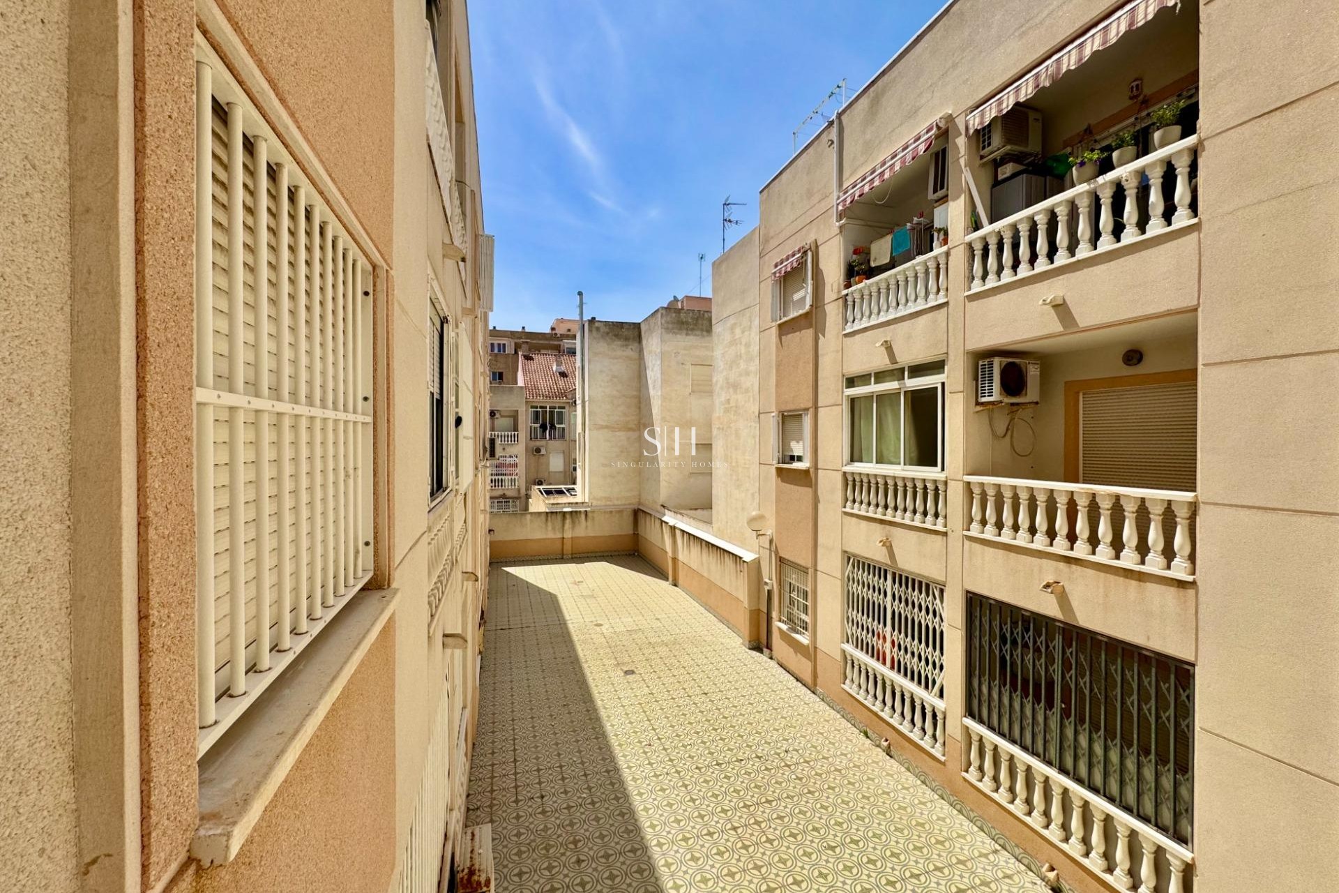 Resale - Apartment / flat - Torrevieja - Centro