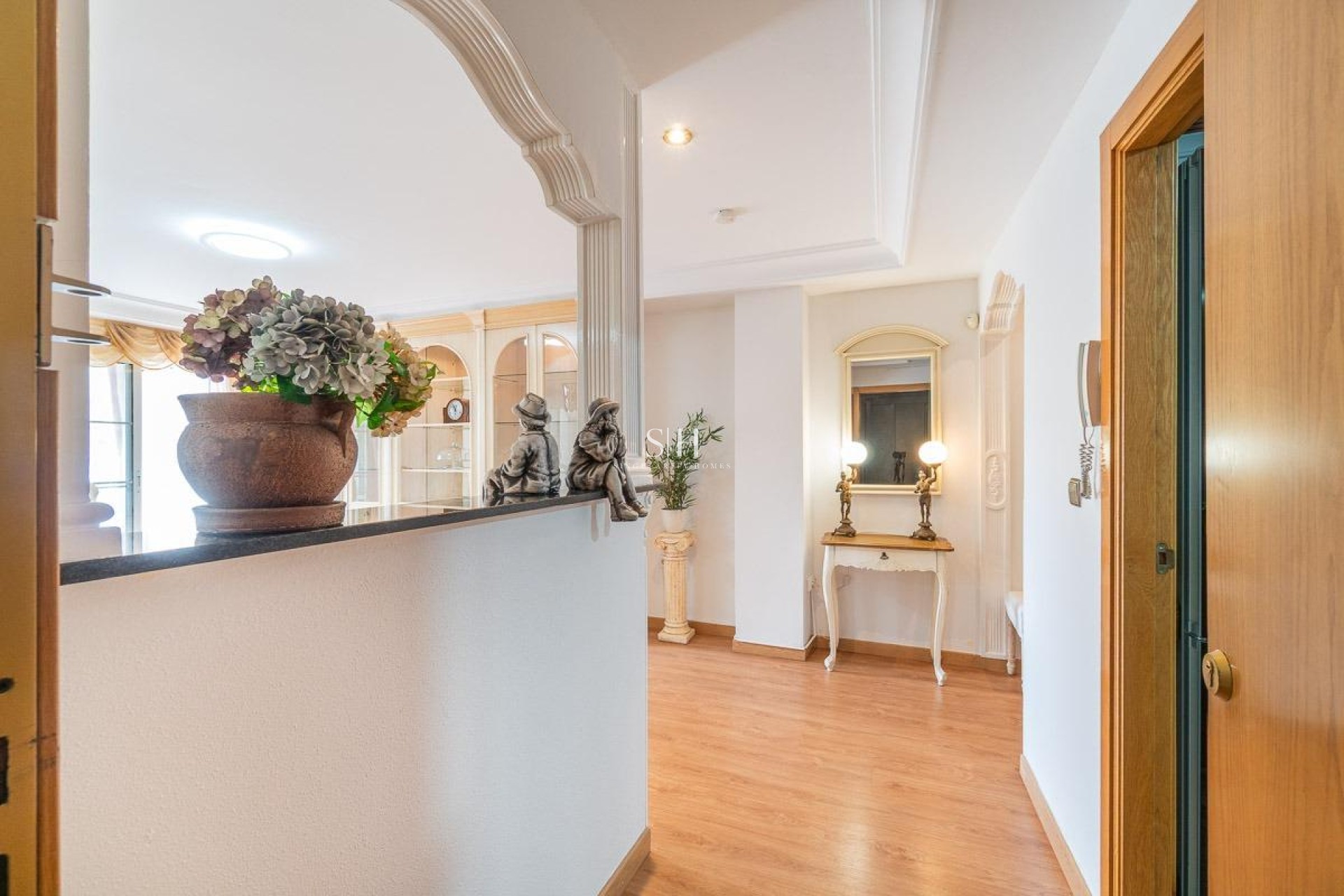 Resale - Apartment / flat - Torrevieja - Centro