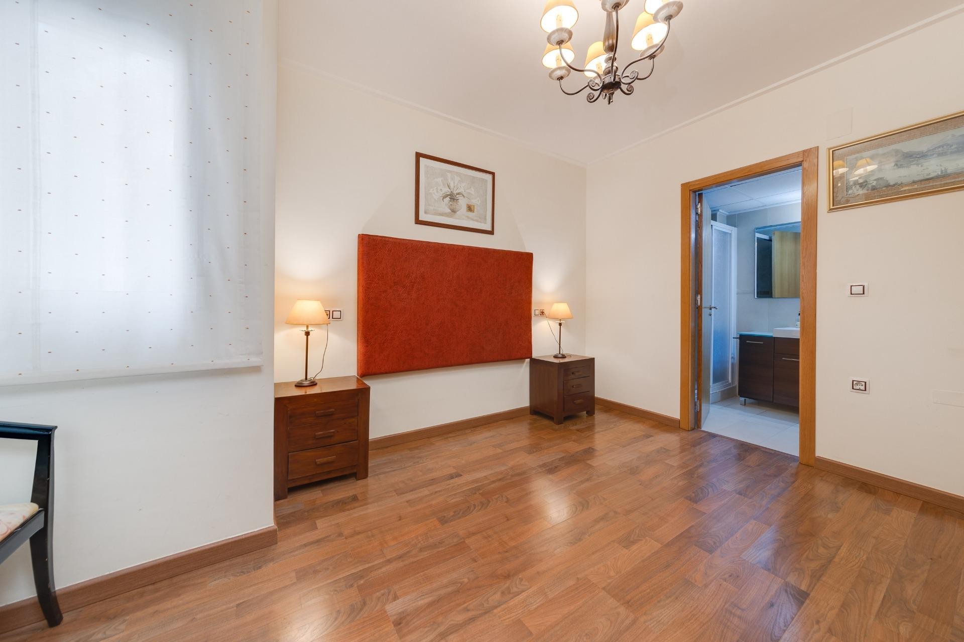 Resale - Apartment / flat - Torrevieja - Centro