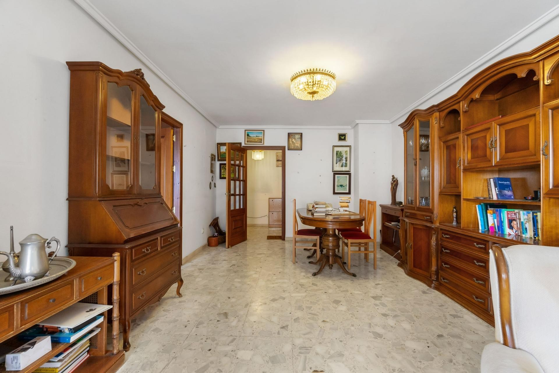 Resale - Apartment / flat - Torrevieja - Centro