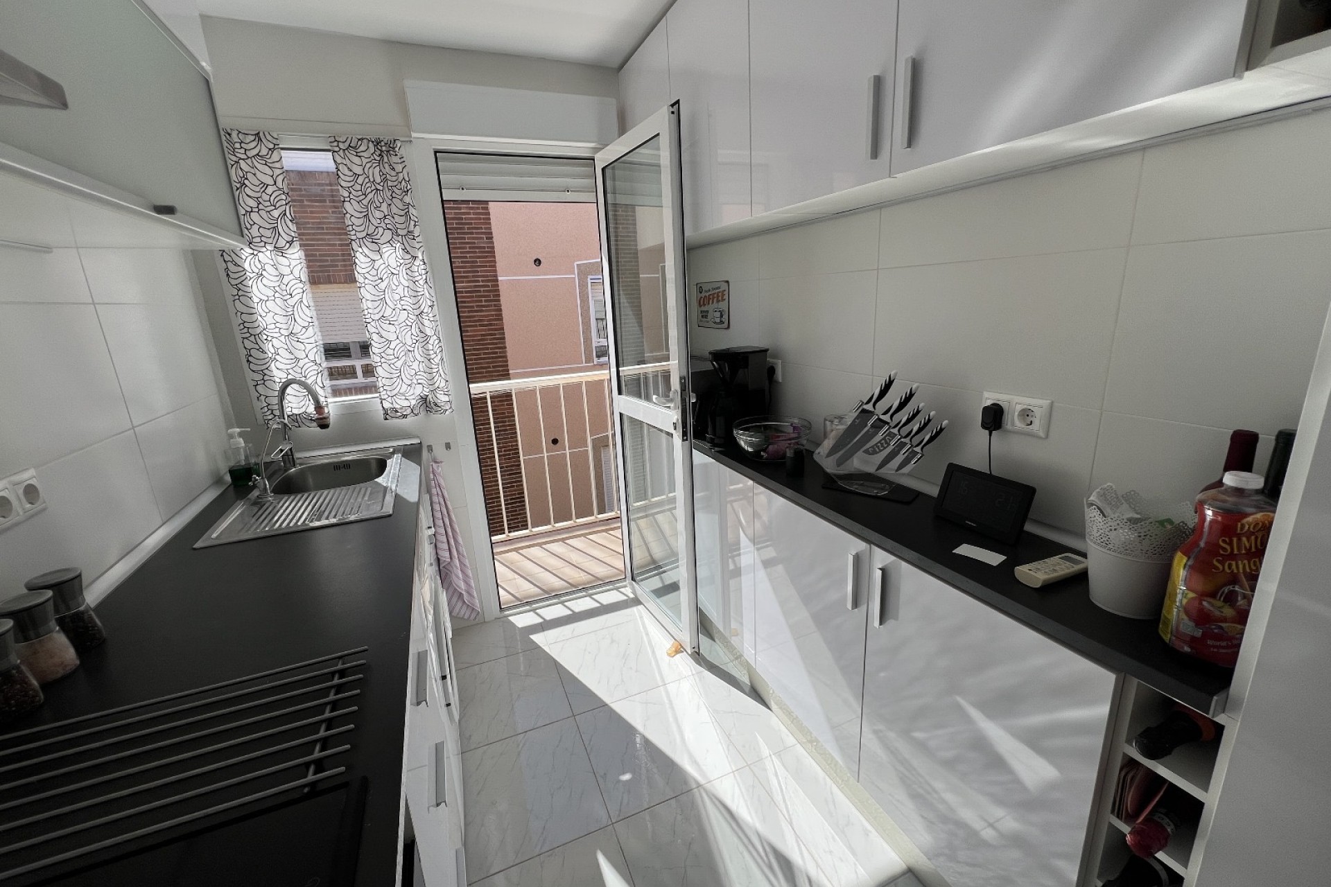 Resale - Apartment / flat - Torrevieja - Costa Blanca