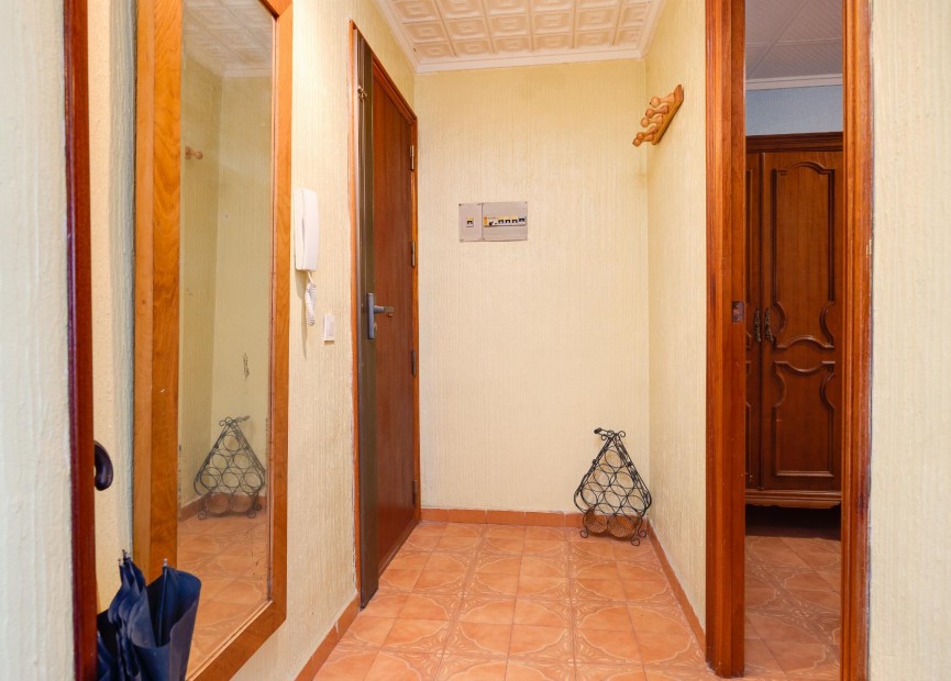 Resale - Apartment / flat - Torrevieja - Costa Blanca