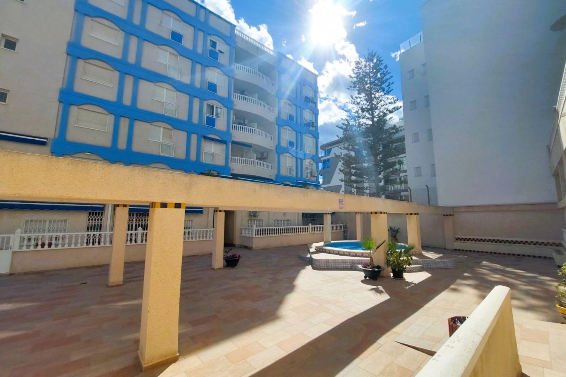 Resale - Apartment / flat - Torrevieja - Costa Blanca