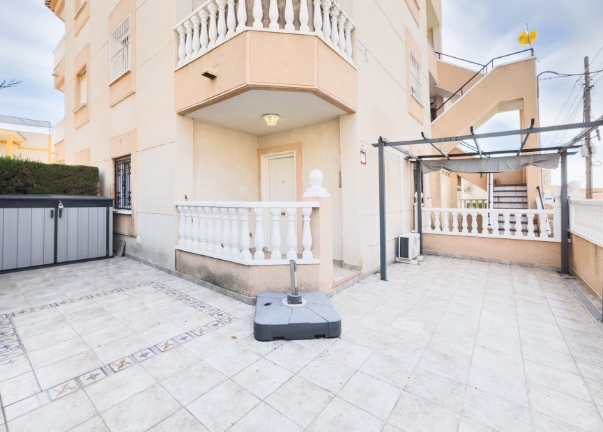 Resale - Apartment / flat - Torrevieja - Costa Blanca