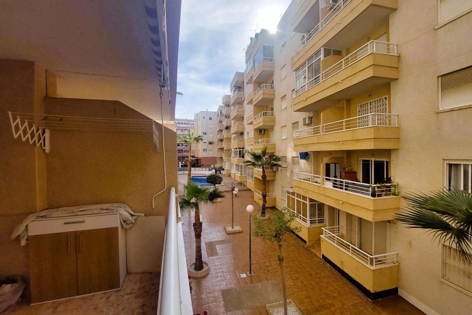 Resale - Apartment / flat - Torrevieja - Costa Blanca