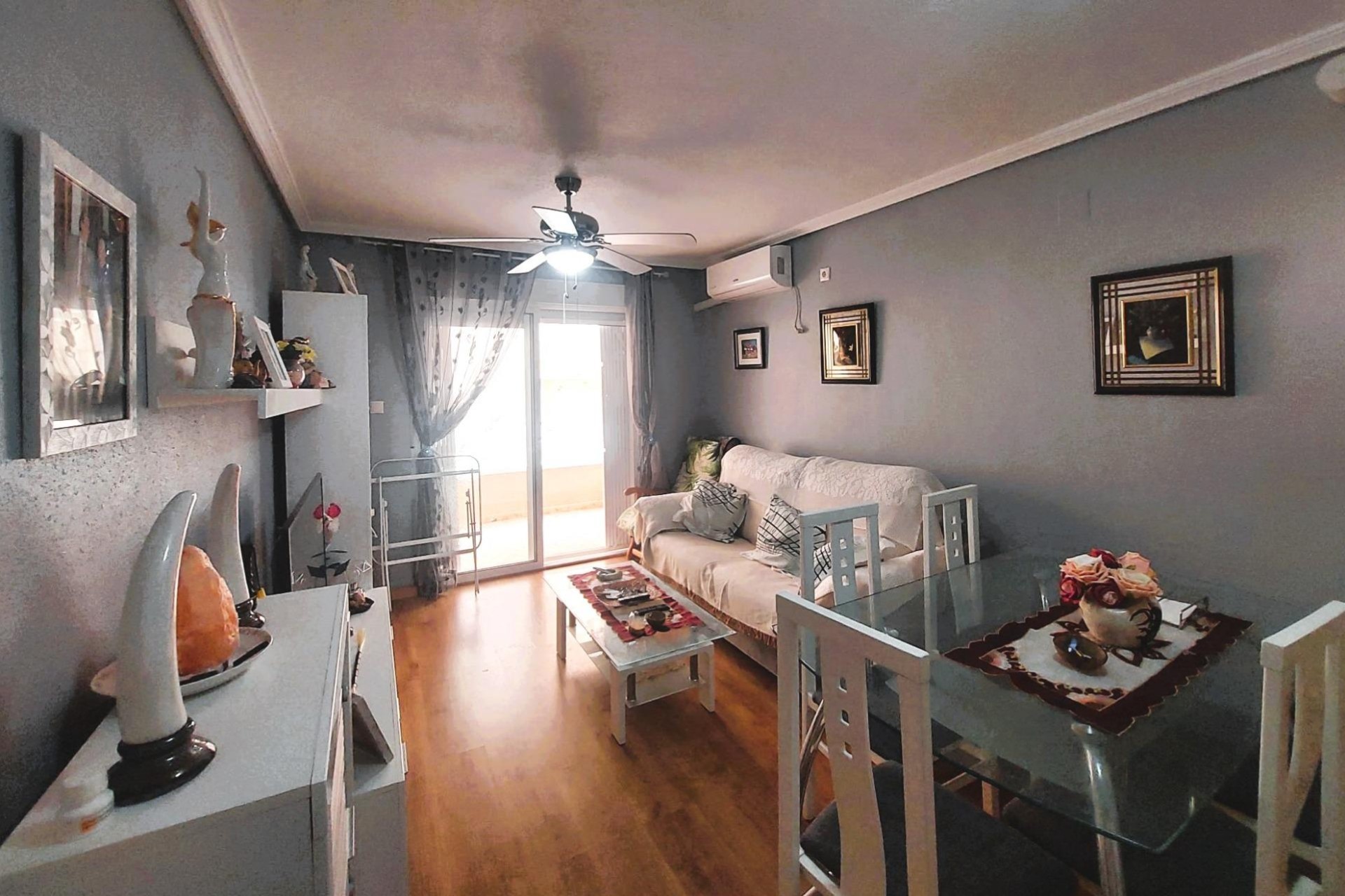 Resale - Apartment / flat - Torrevieja - Costa Blanca