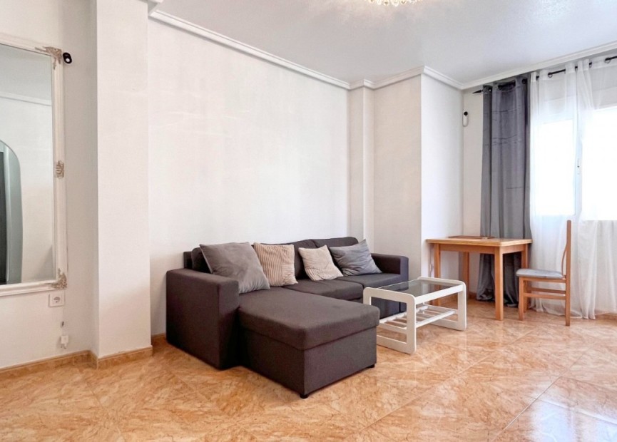 Resale - Apartment / flat - Torrevieja - Costa Blanca