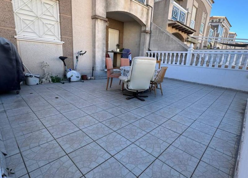 Resale - Apartment / flat - Torrevieja - Costa Blanca