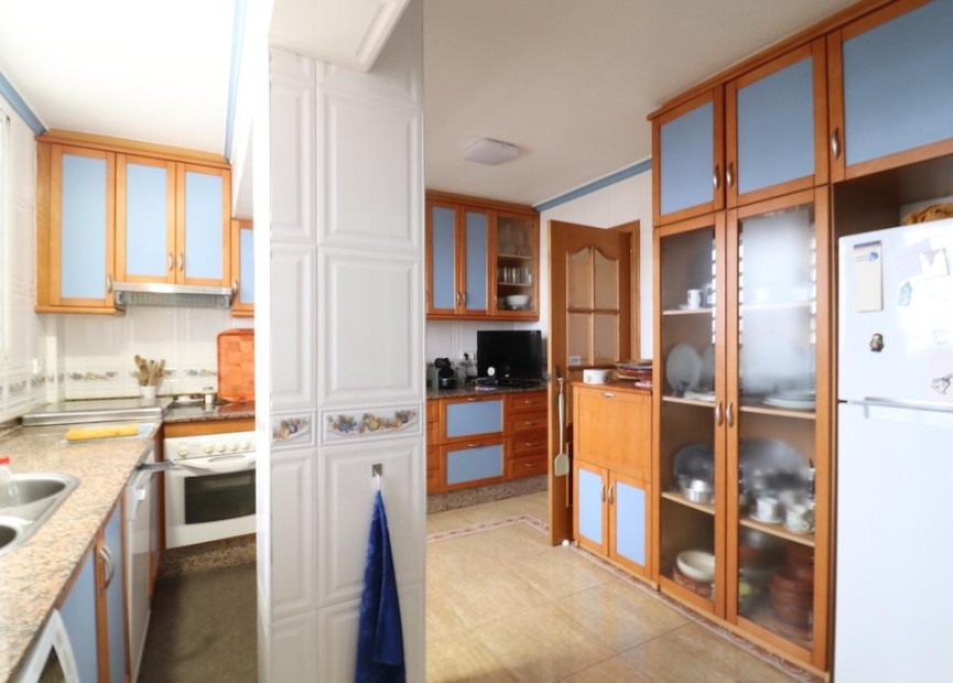 Resale - Apartment / flat - Torrevieja - Costa Blanca