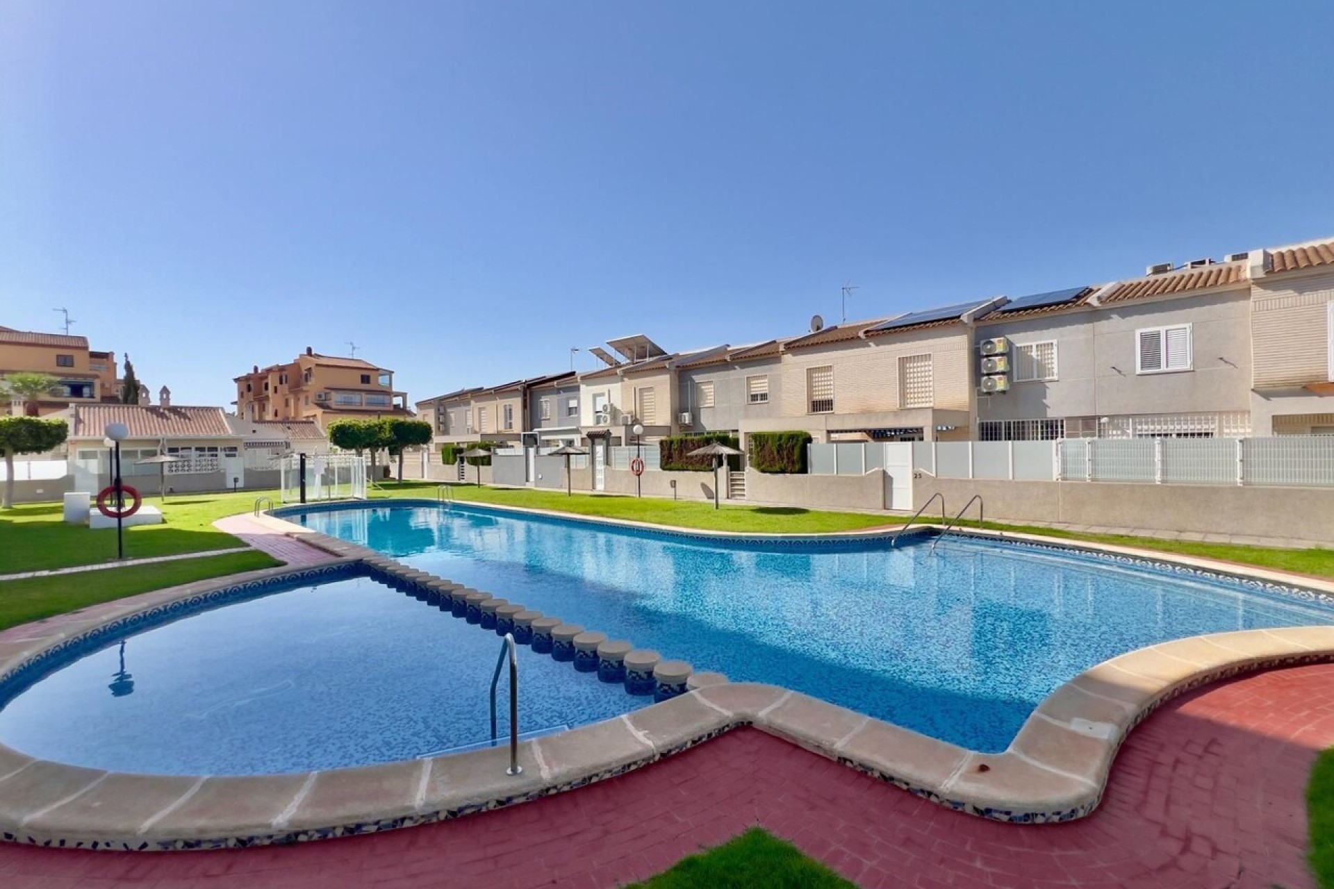 Resale - Apartment / flat - Torrevieja - Costa Blanca