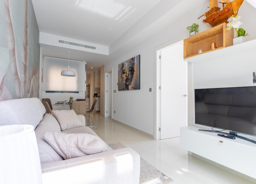 Resale - Apartment / flat - Torrevieja - Estacion De Autobuses