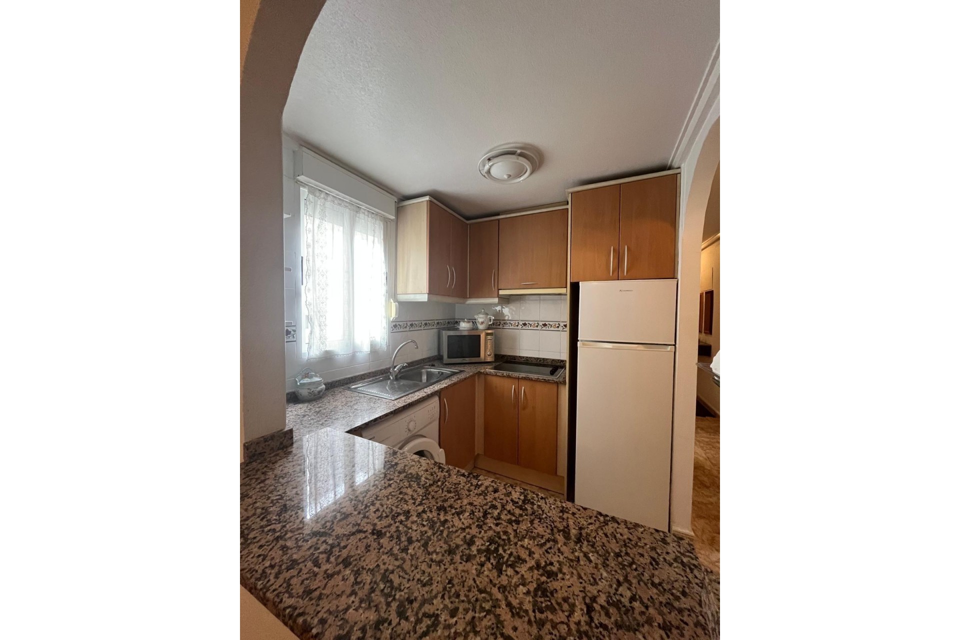 Resale - Apartment / flat - Torrevieja - Estacion De Autobuses