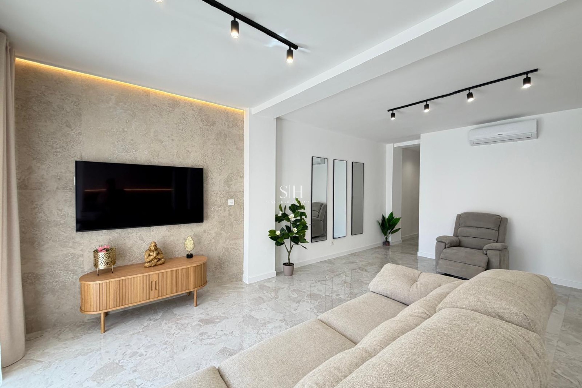 Resale - Apartment / flat - Torrevieja - Estacion De Autobuses