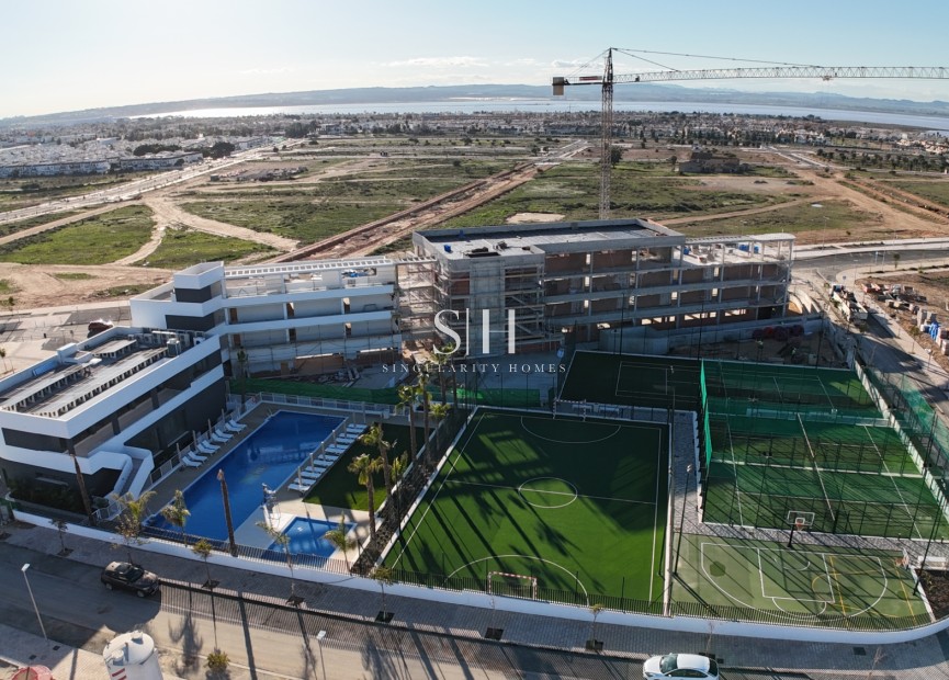 Resale - Apartment / flat - Torrevieja - La Hoya