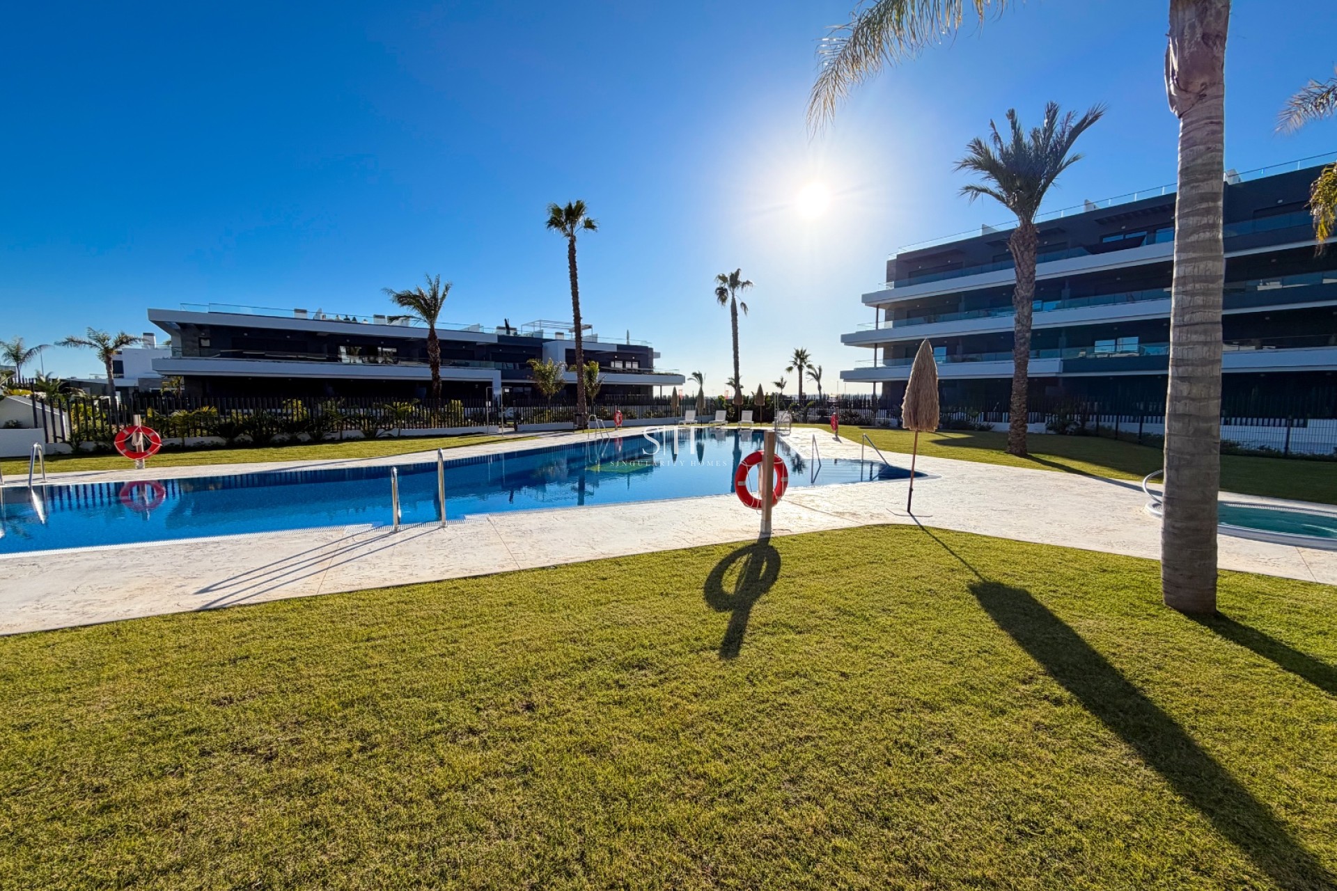 Resale - Apartment / flat - Torrevieja - La Hoya