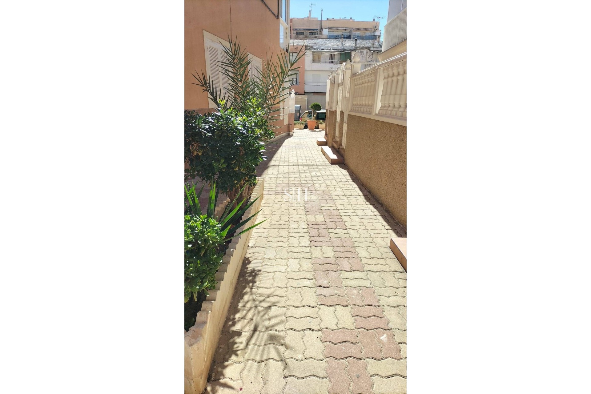 Resale - Apartment / flat - Torrevieja - La Mata Pueblo