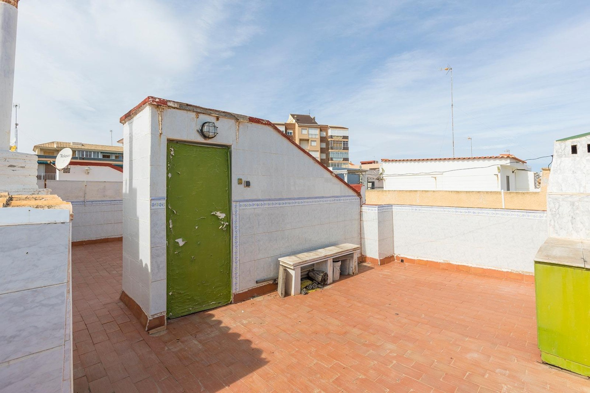 Resale - Apartment / flat - Torrevieja - La Mata