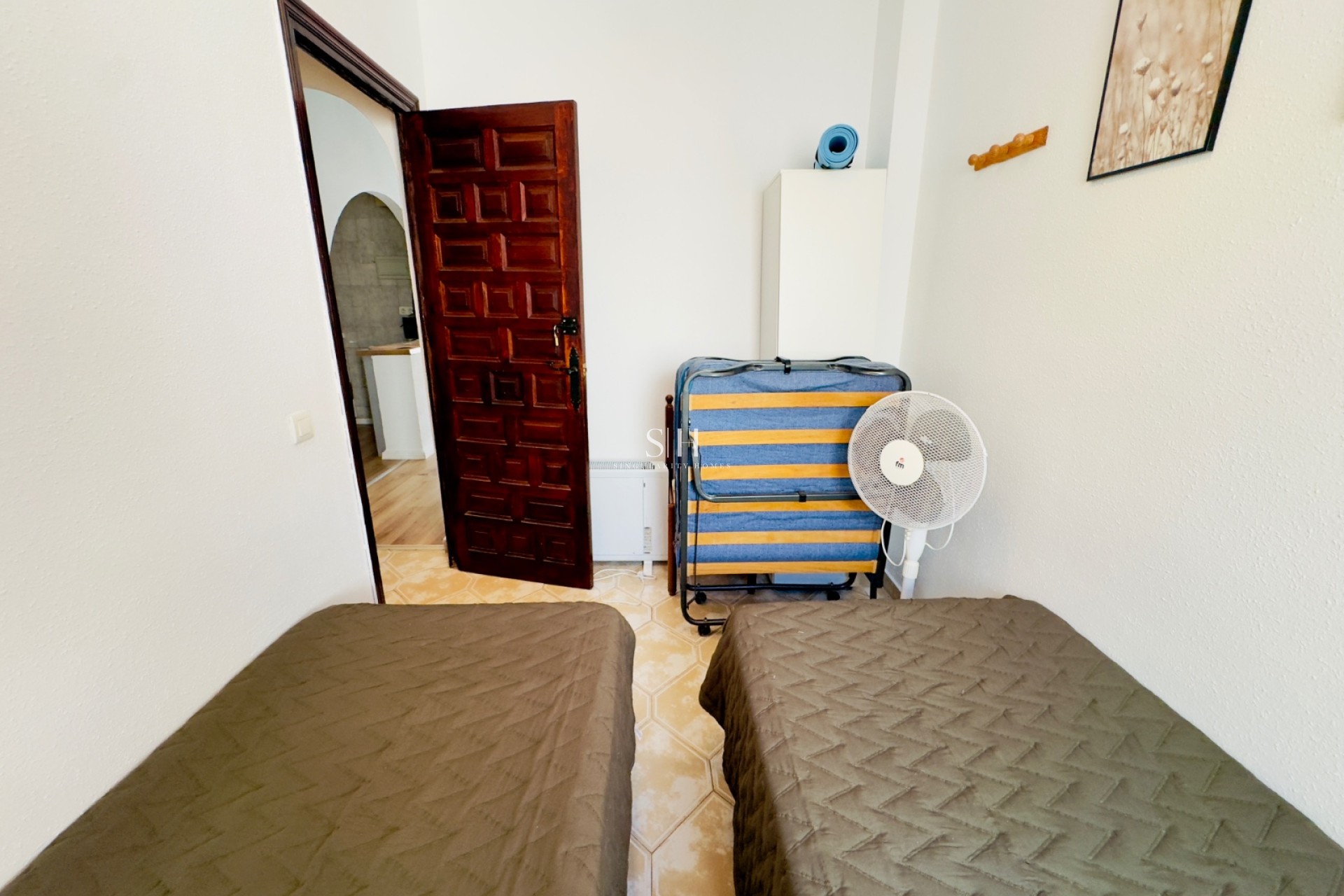 Resale - Apartment / flat - Torrevieja - La Mata