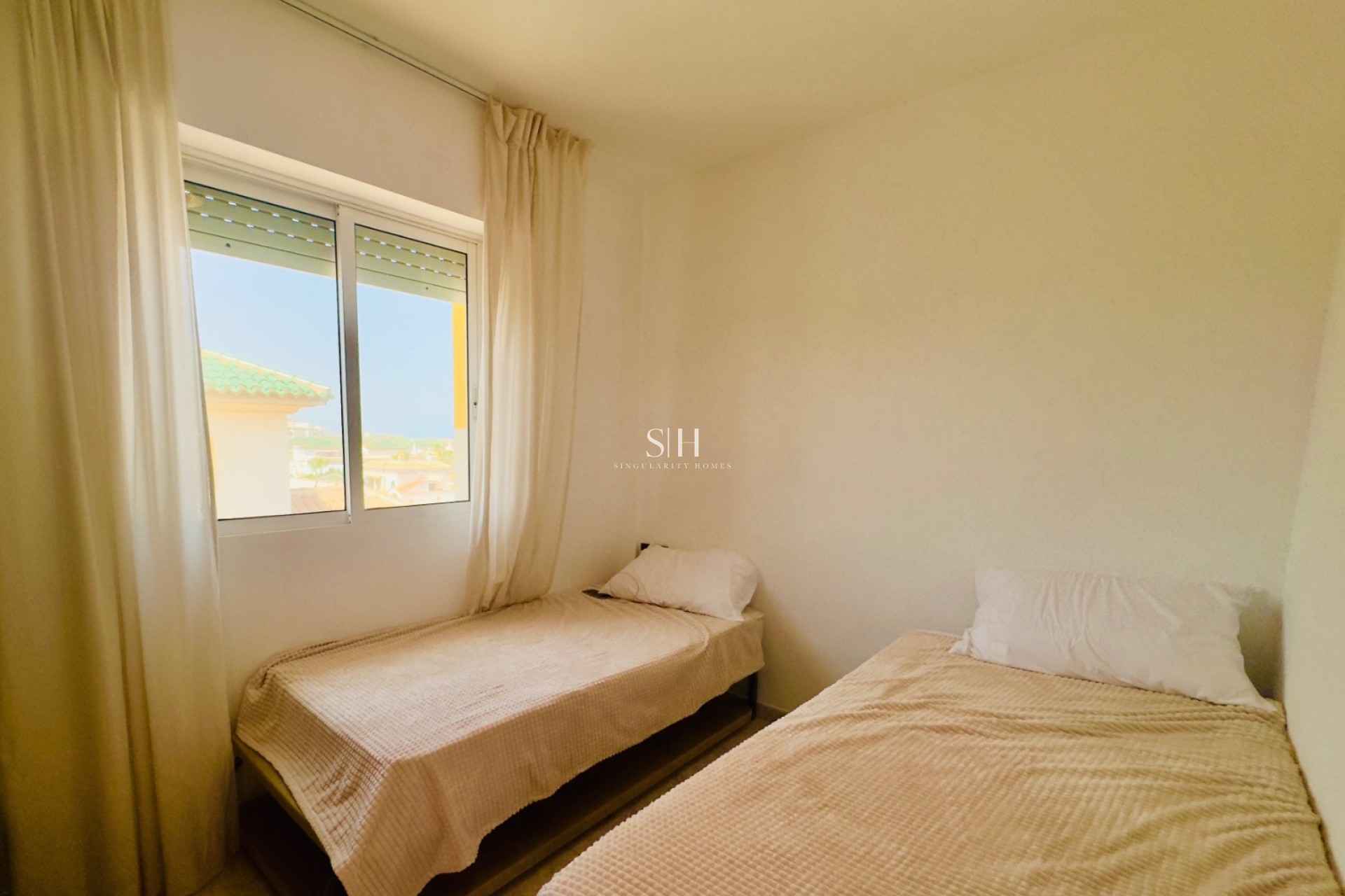 Resale - Apartment / flat - Torrevieja - La Mata