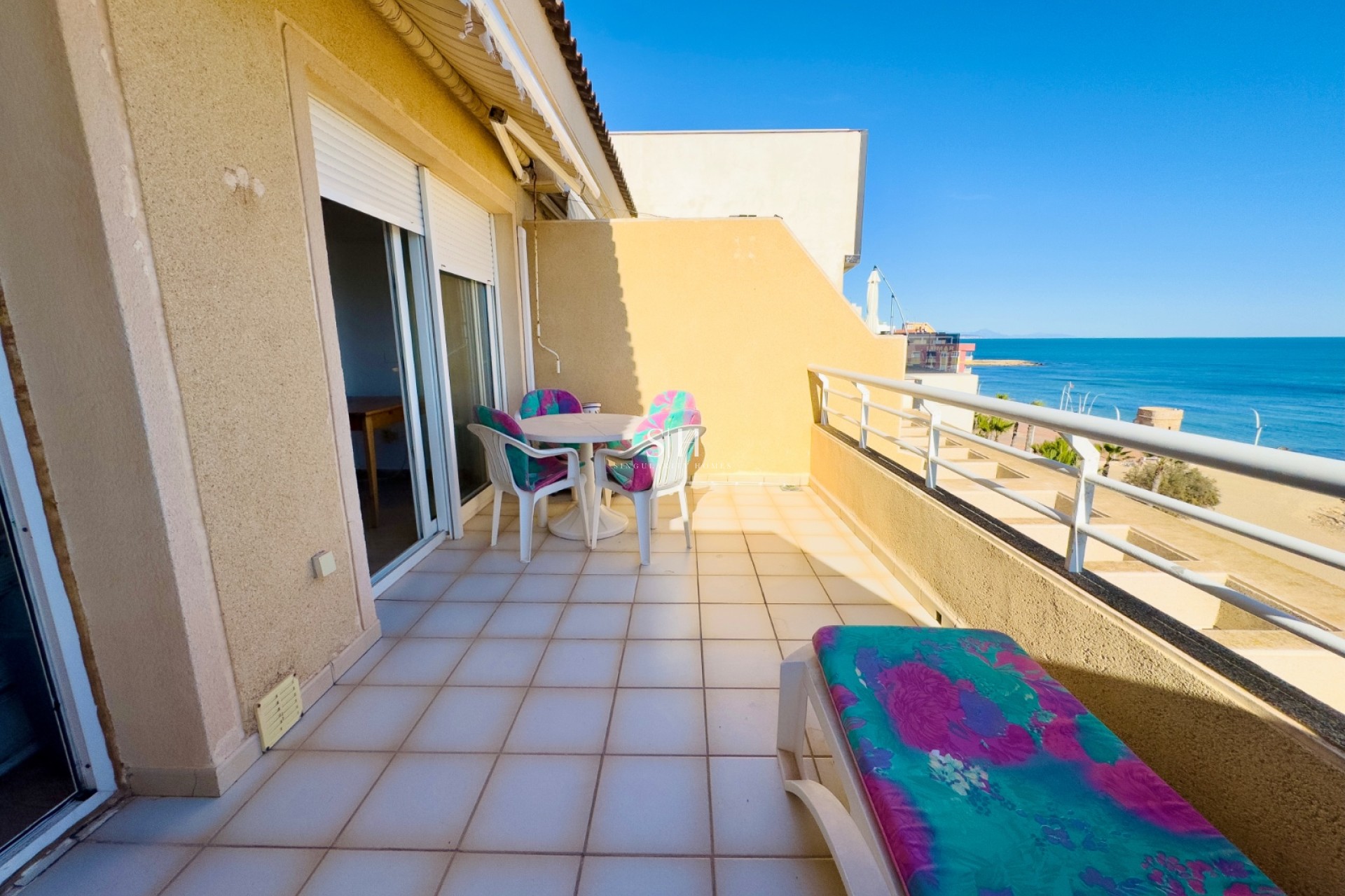 Resale - Apartment / flat - Torrevieja - La Mata