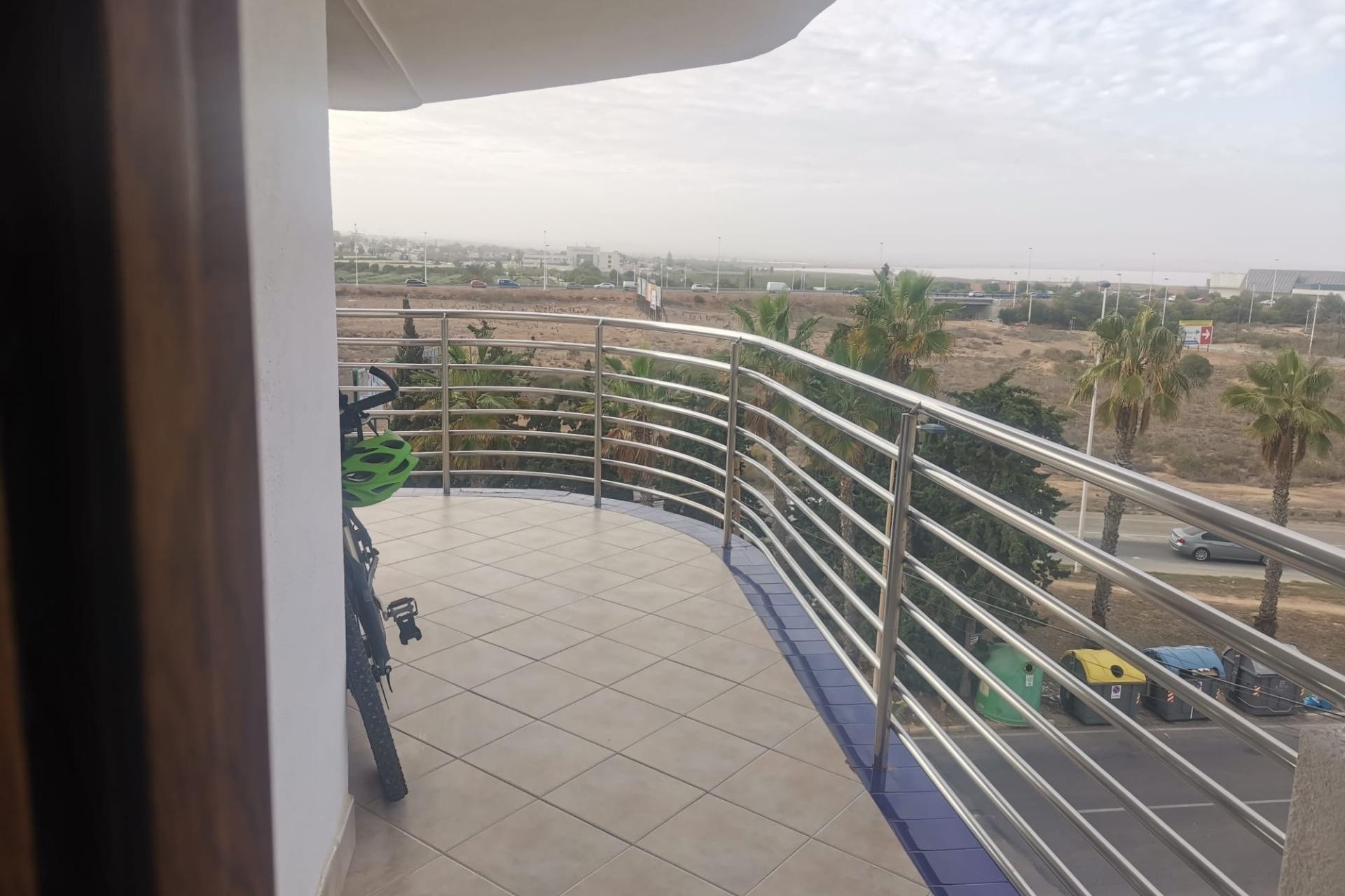 Resale - Apartment / flat - Torrevieja - La veleta