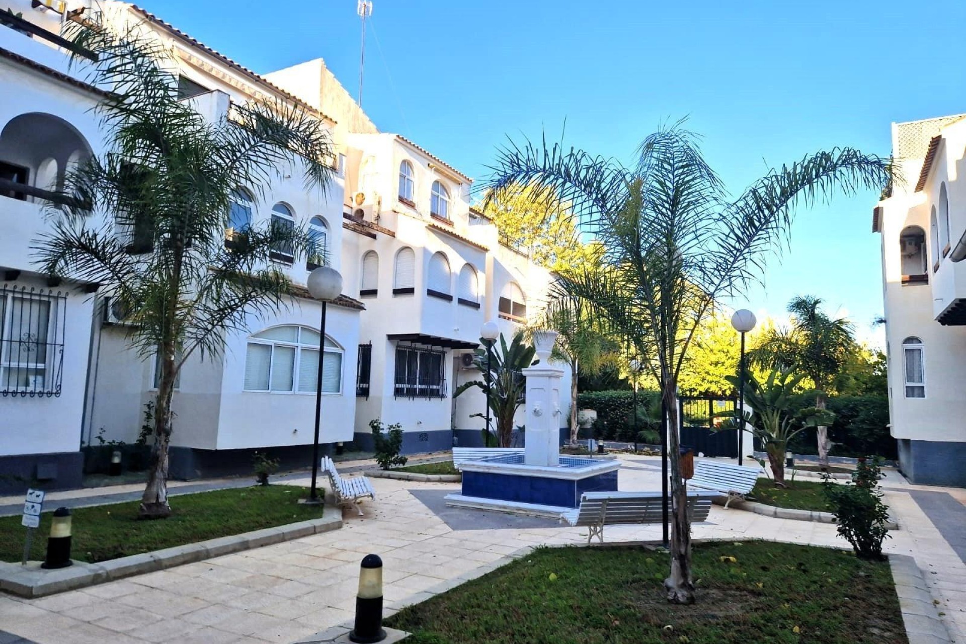 Resale - Apartment / flat - Torrevieja - La veleta