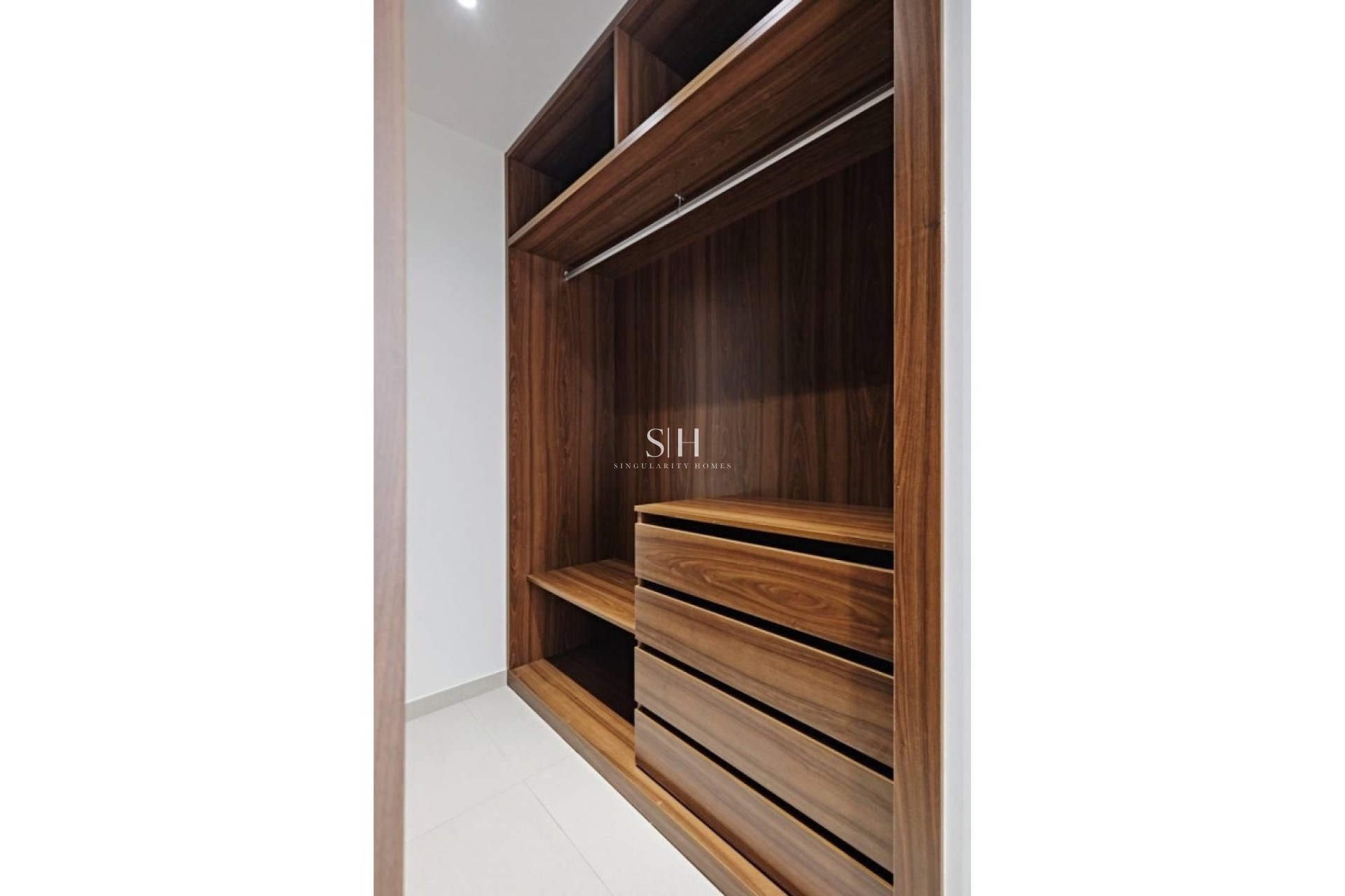 Resale - Apartment / flat - Torrevieja - La Veleta