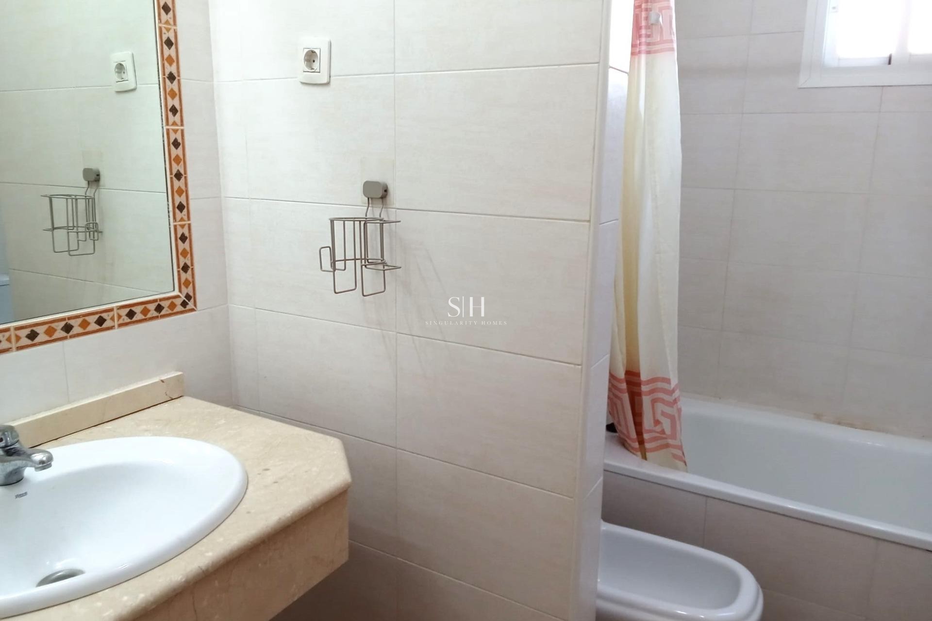 Resale - Apartment / flat - Torrevieja - La veleta