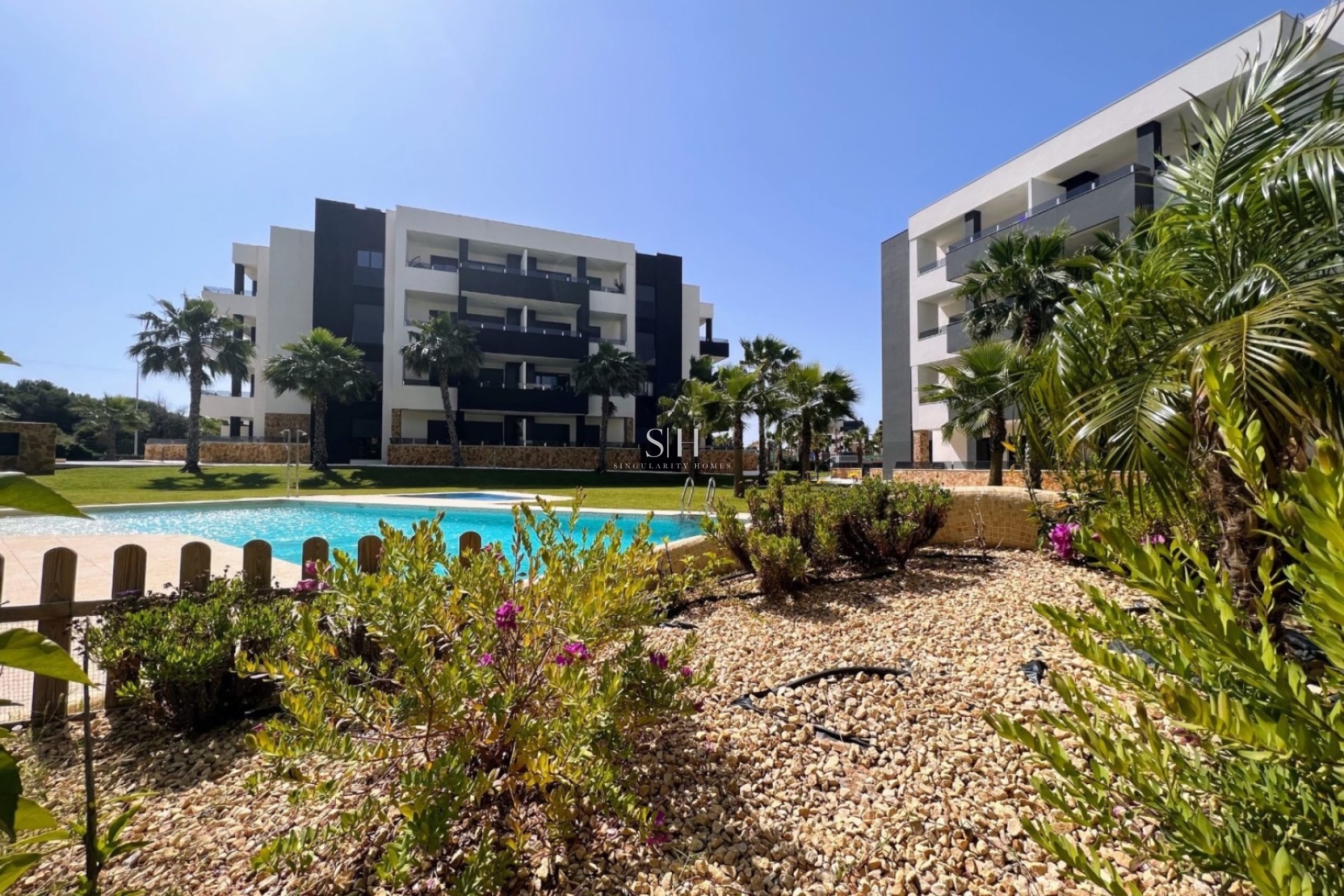 Resale - Apartment / flat - Torrevieja - Los altos