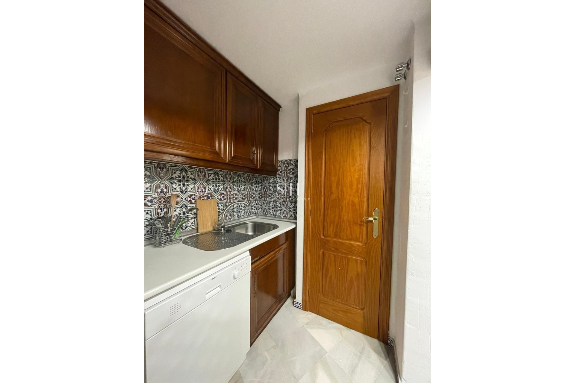 Resale - Apartment / flat - Torrevieja - Los Frutales