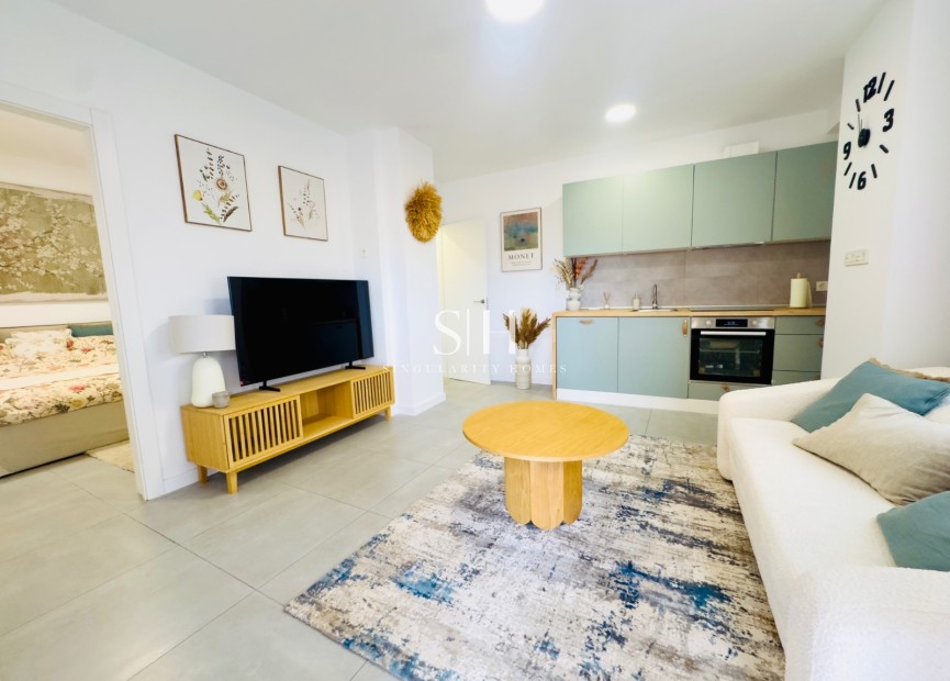 Resale - Apartment / flat - Torrevieja - Los Frutales