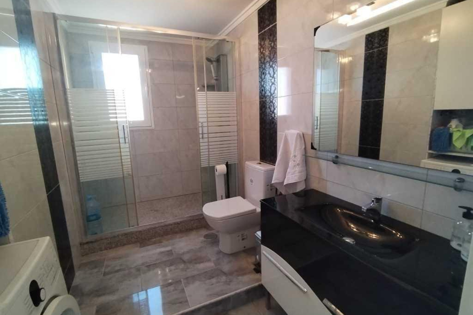 Resale - Apartment / flat - Torrevieja - Los Frutales