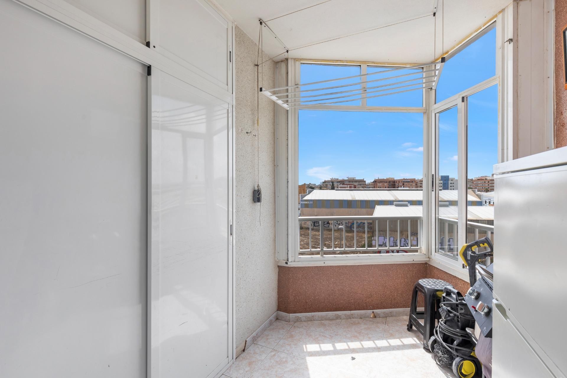 Resale - Apartment / flat - Torrevieja - Nueva Torrevieja