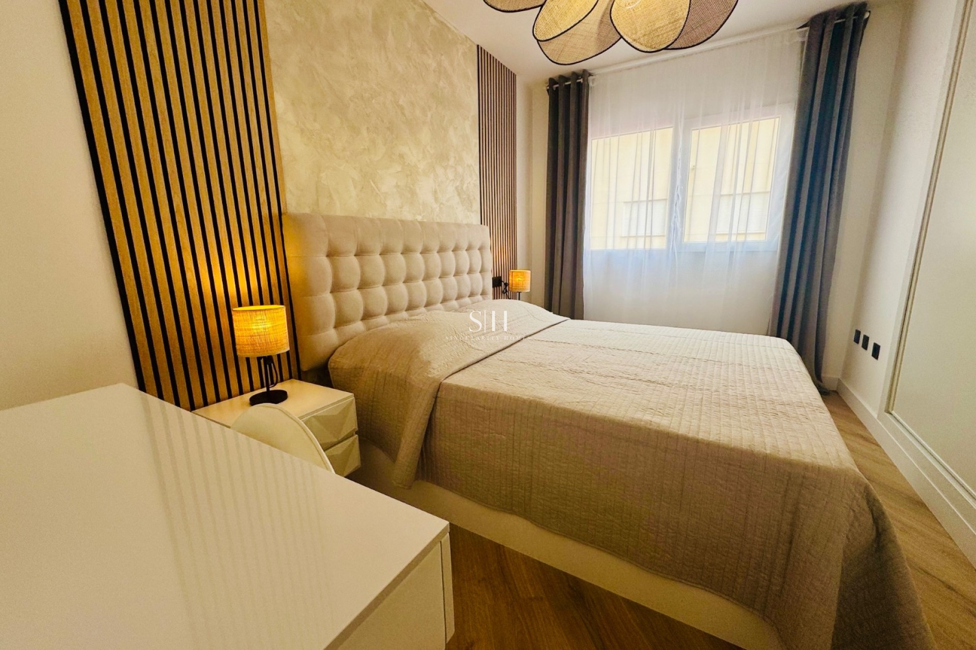 Resale - Apartment / flat - Torrevieja - PARQUE DE LAS NACIONES