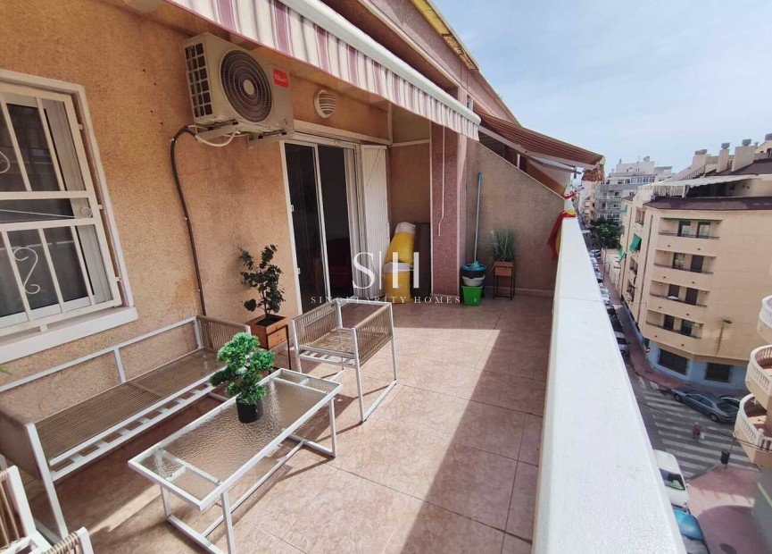 Resale - Apartment / flat - Torrevieja - PARQUE DE LAS NACIONES