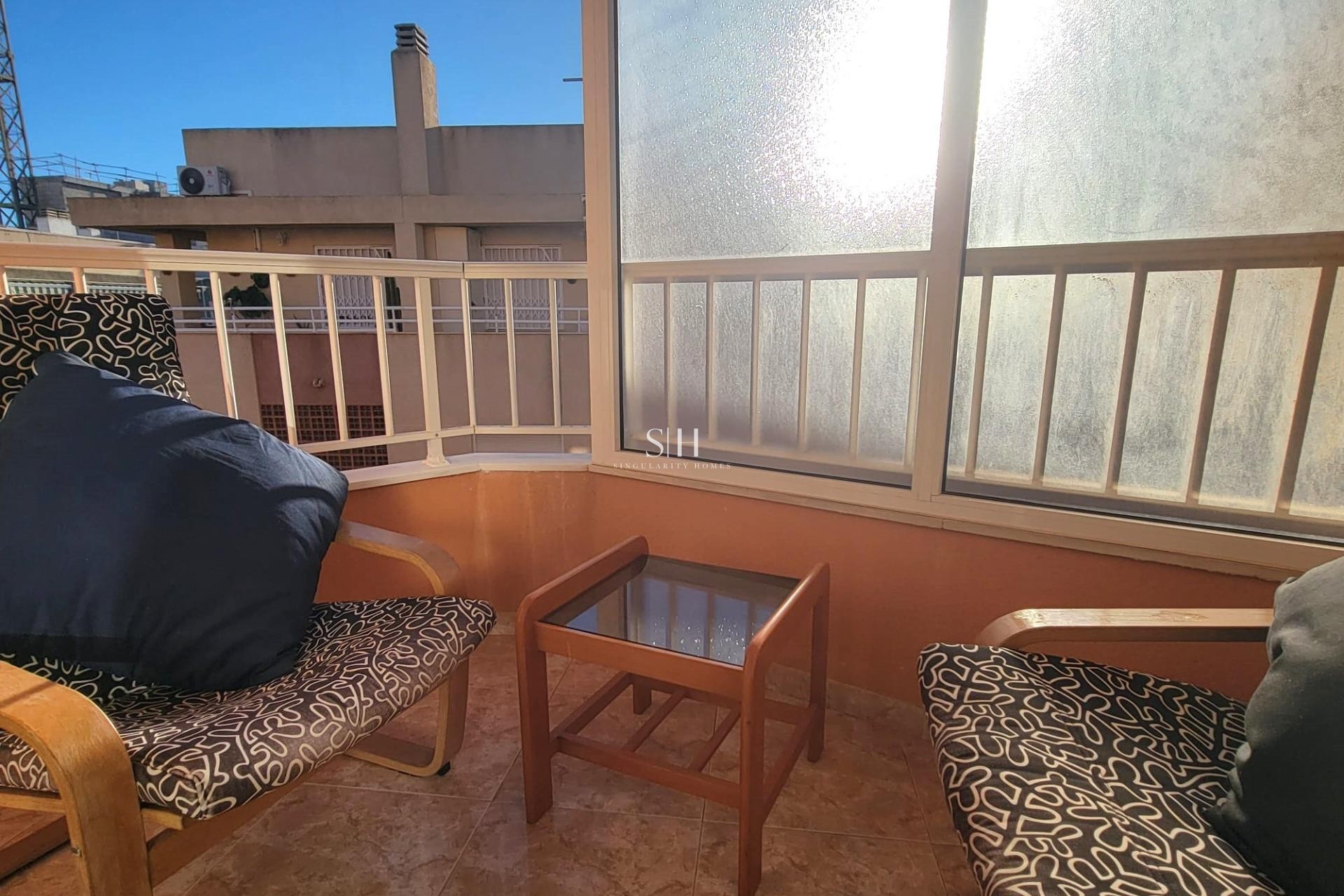 Resale - Apartment / flat - Torrevieja - Playa de los Locos