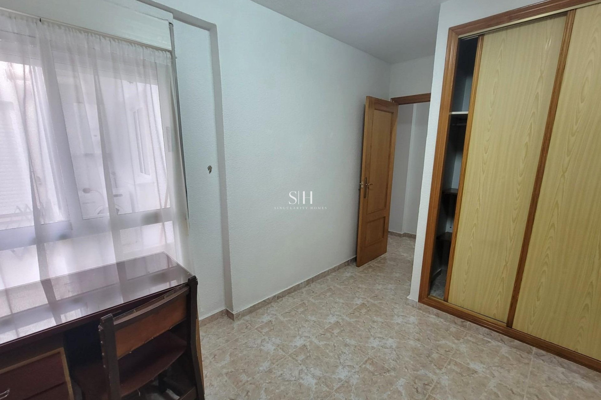 Resale - Apartment / flat - Torrevieja - Playa de los Locos